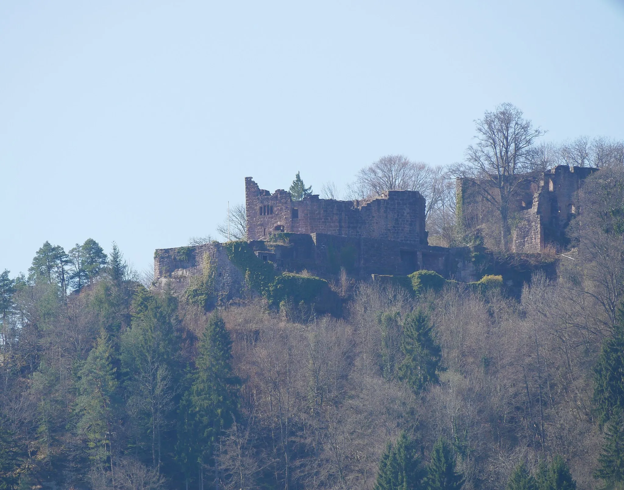 Photo showing: Hohenschramberg von der Talstadt aus gesehen