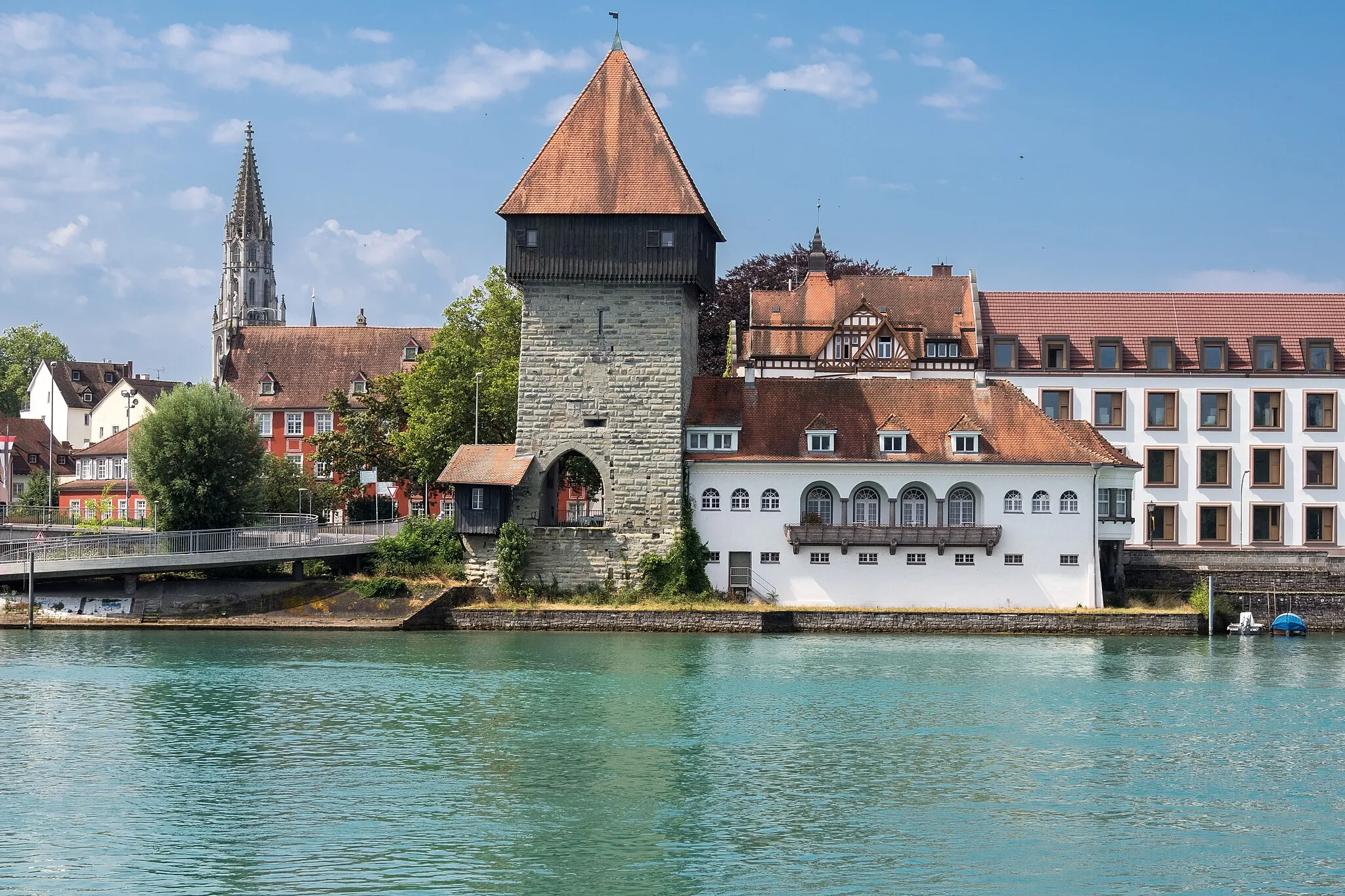 Photo showing: Konstanz: Rheintorturm am Seerhein als Rest der historischen Rheinbrücke.