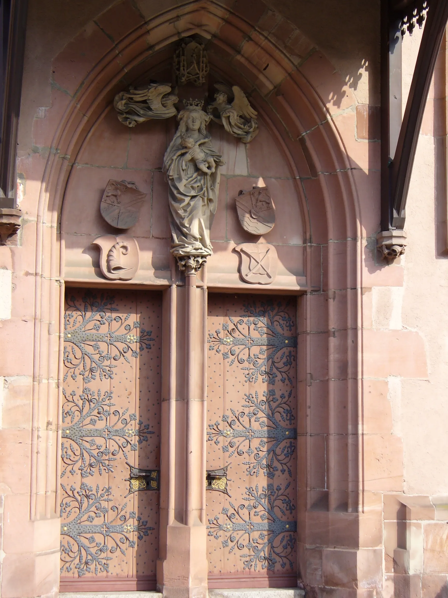 Photo showing: Entrance to the pilgrimage church "Maria Krönung"  at Lautenbach, Germany
