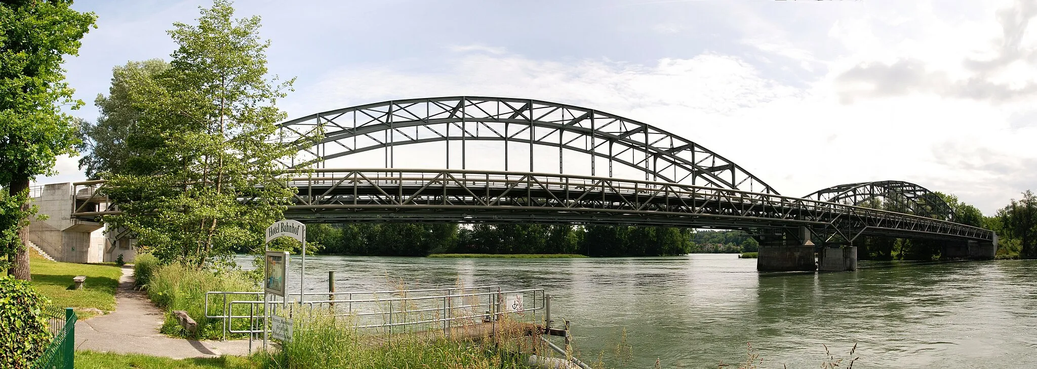 Photo showing: Mündung der Aare in den Rhein bei Koblenz (Schweiz)