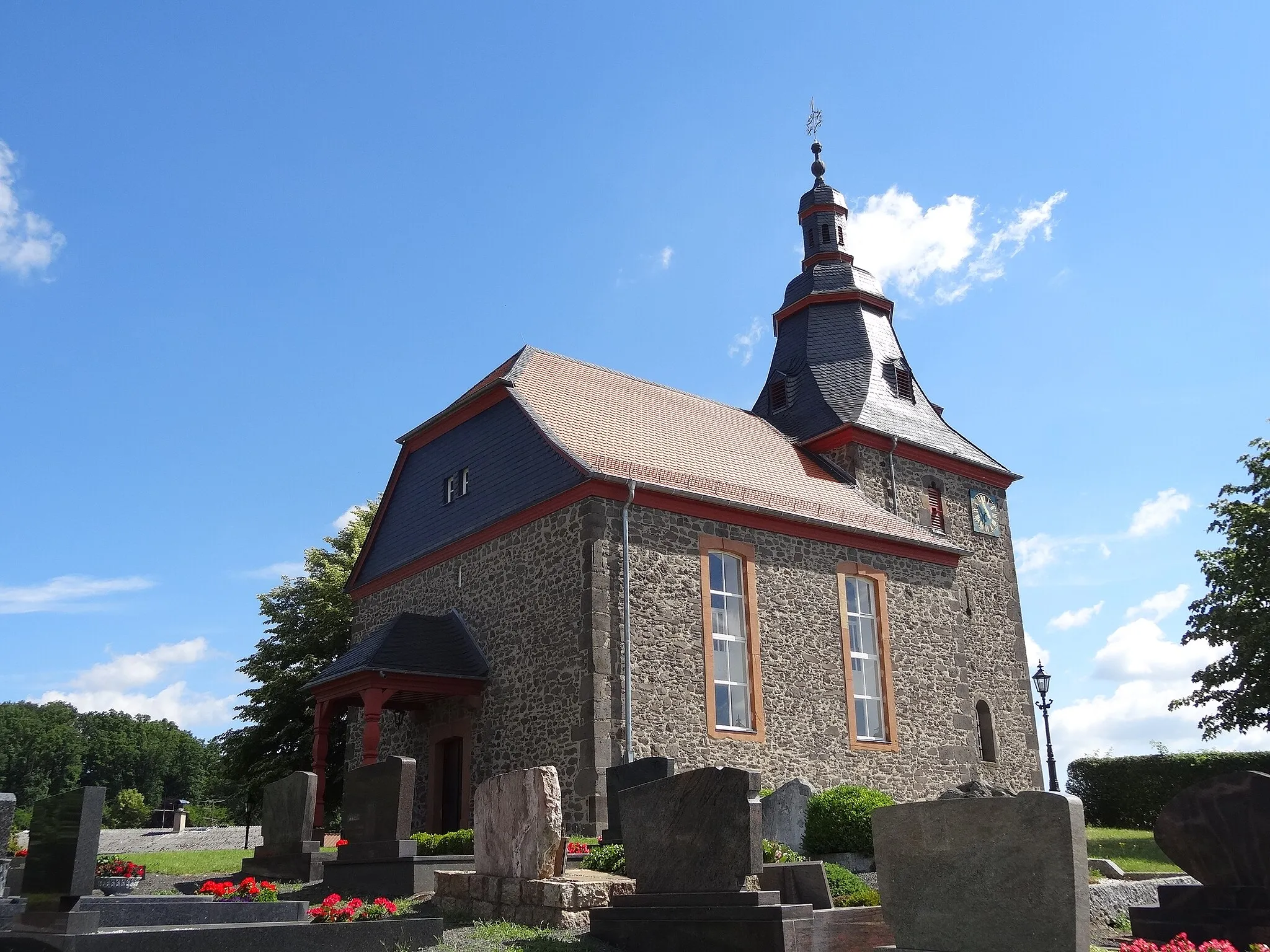 Photo showing: Evangelische Kirche Nonnenroth (Hungen)