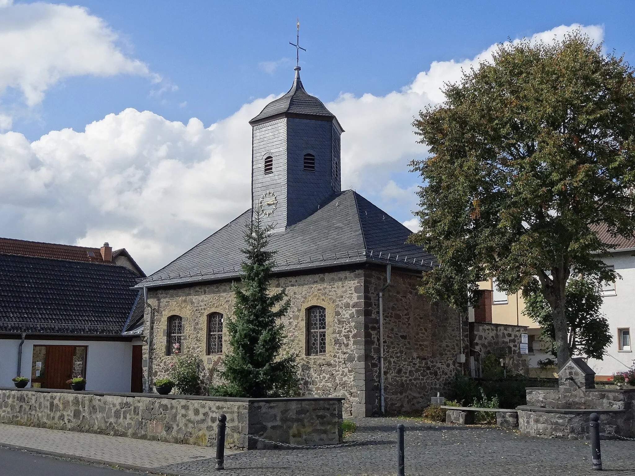 Photo showing: Evangelische Kirche (Lindenstruth)