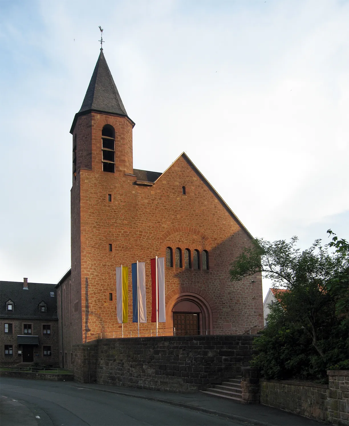 Photo showing: The St_Elisabeth church of Kirchhain