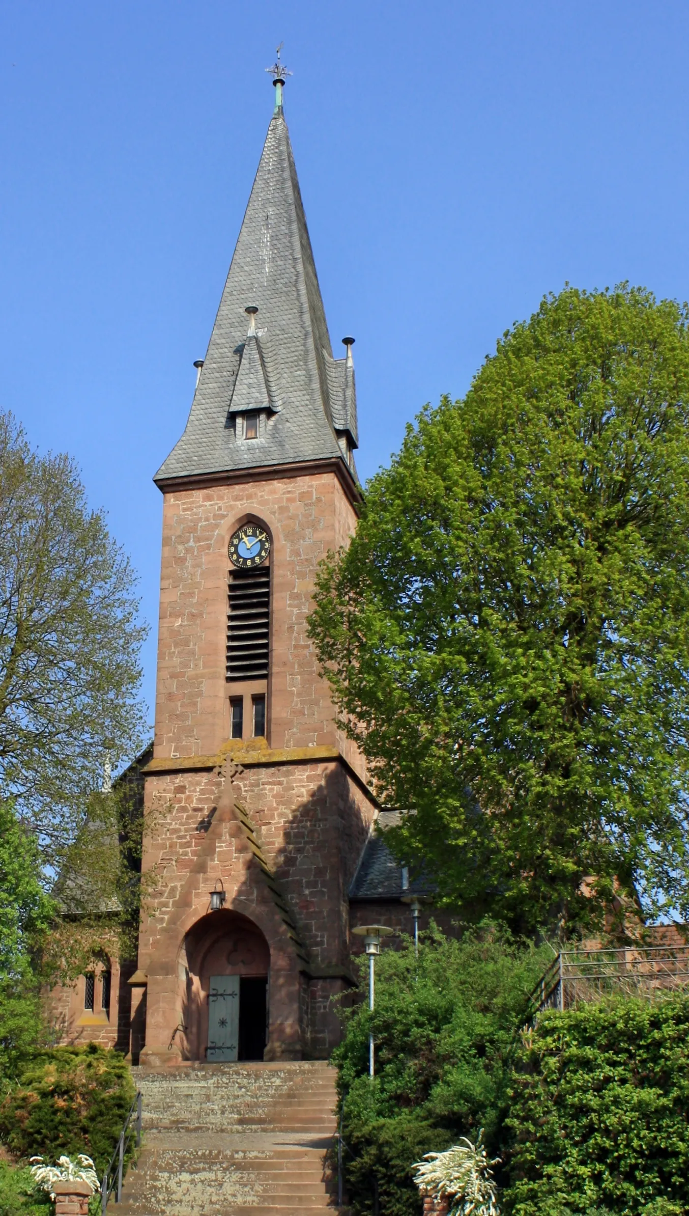 Photo showing: Die Martinskirche in Schönstadt (Cölbe)