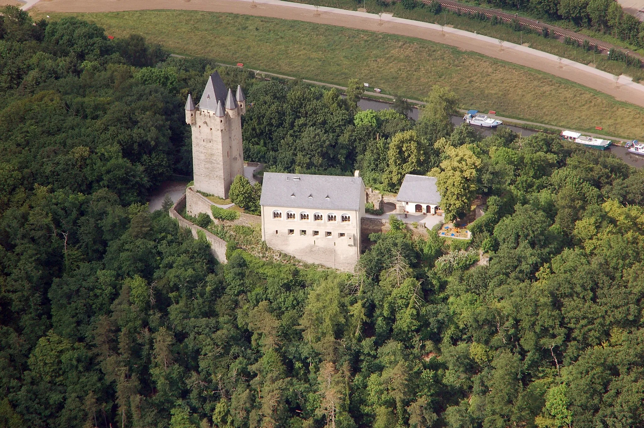 Photo showing: Aerial photograph of Nassau, Rhineland-Palatinate, Germany