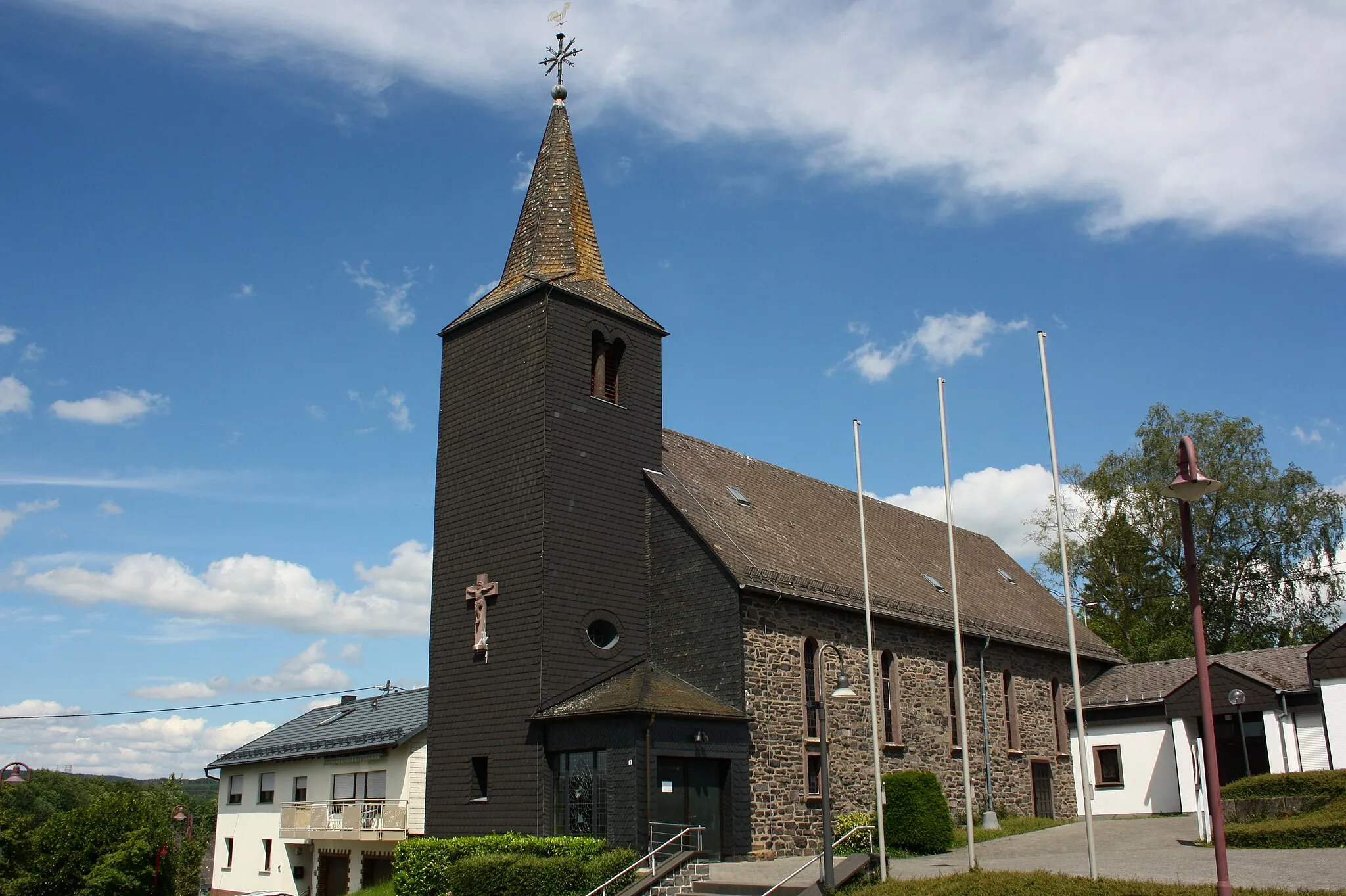 Photo showing: Kirche Mariä Himmelfahrt, Neustadt/Westerwald, Rheinland-Pfalz, Deutschland