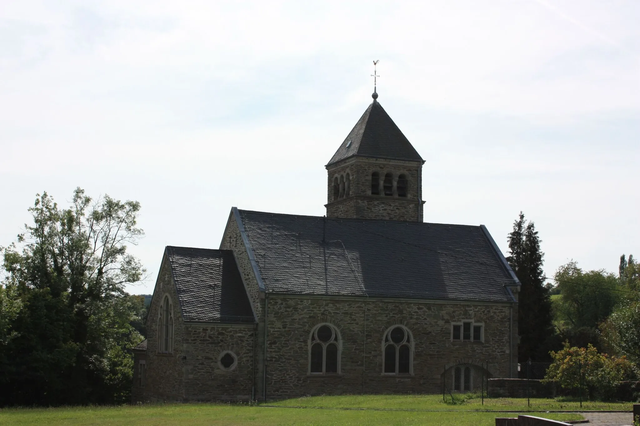 Photo showing: evangelische Kirche in Heckholzhausen, Beselich, Hessen (erbaut 1898/99)