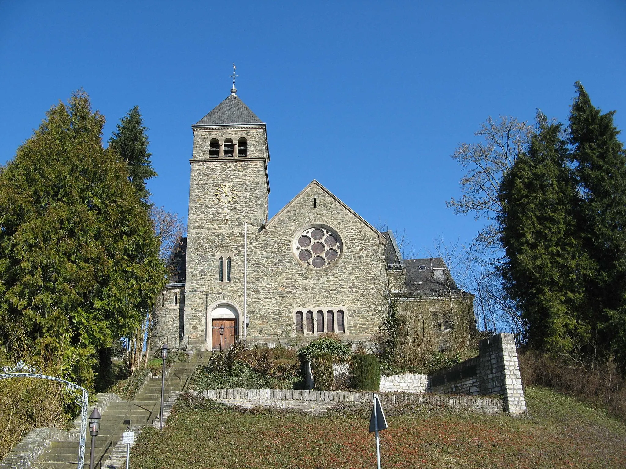 Photo showing: This is a picture of the Hessian Kulturdenkmal (cultural monument) with the ID