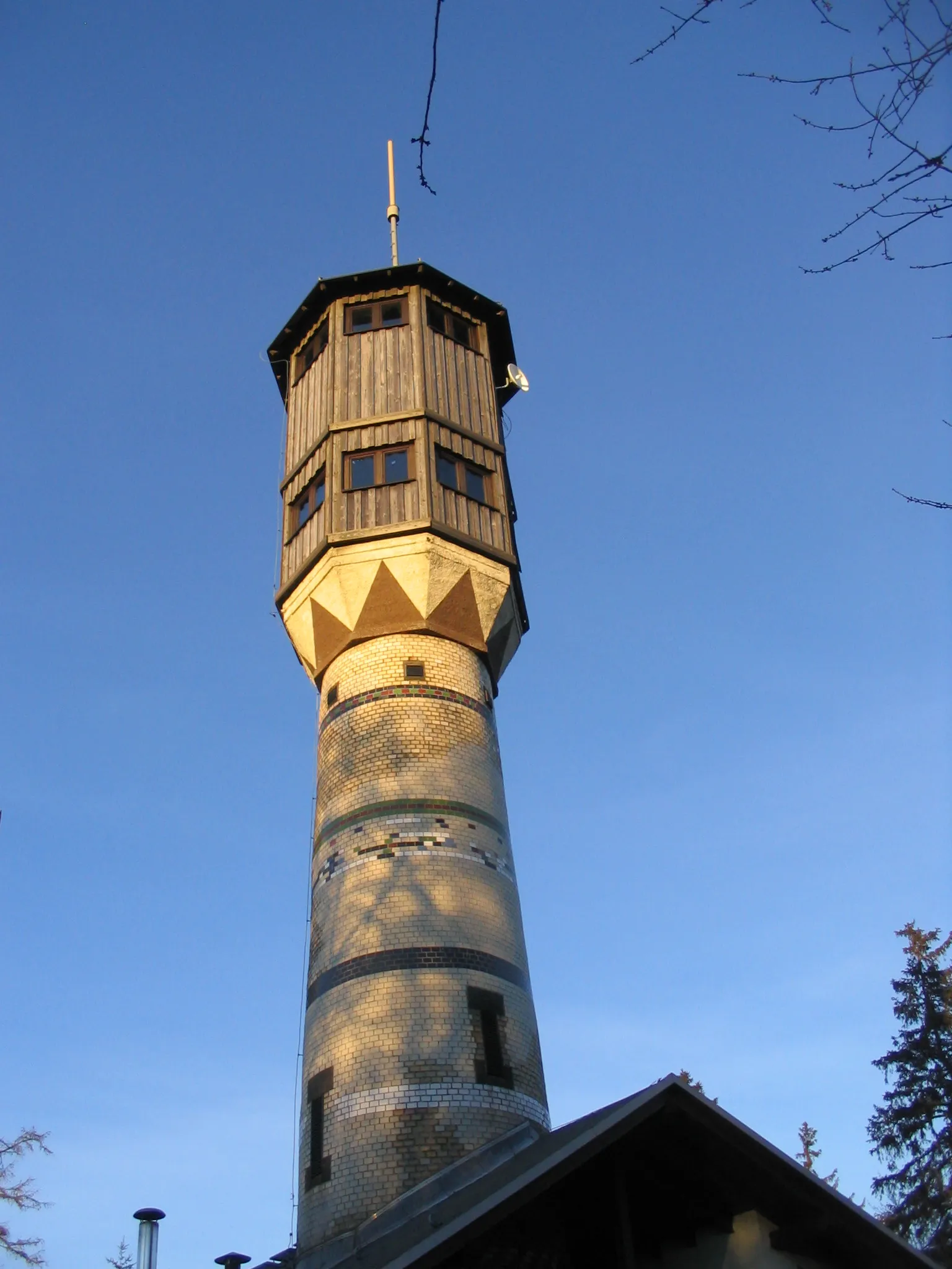 Photo showing: View tower on Duensberg (498 m) near Gießen, Hesse, Germany