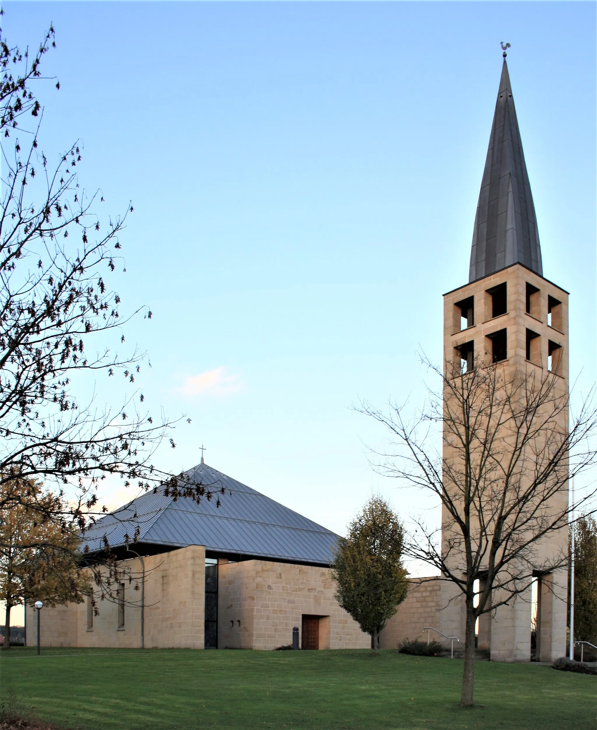 Photo showing: Kirche Hofbieber-Wiesen