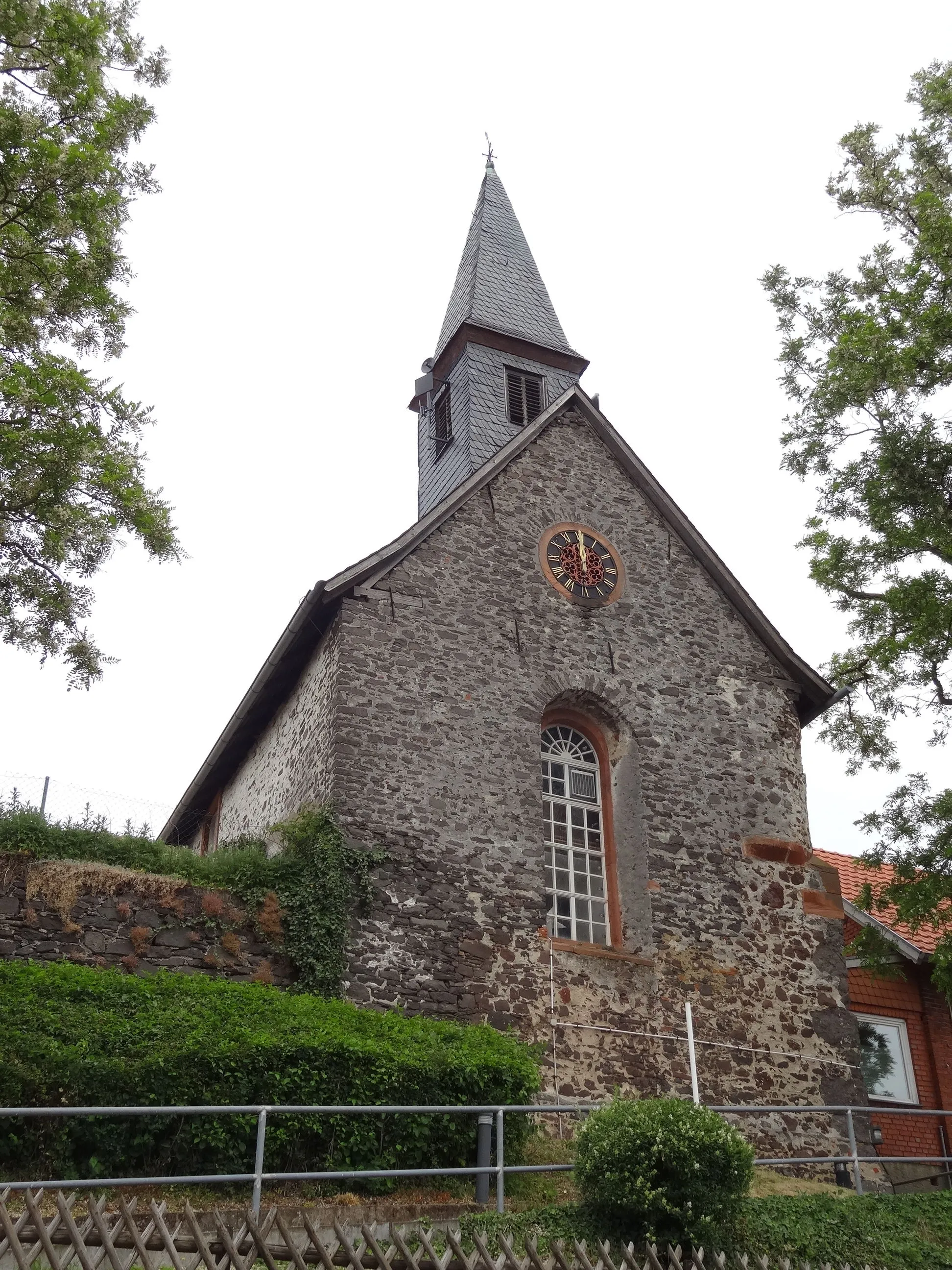 Photo showing: Evangelische Kirche Stornfels