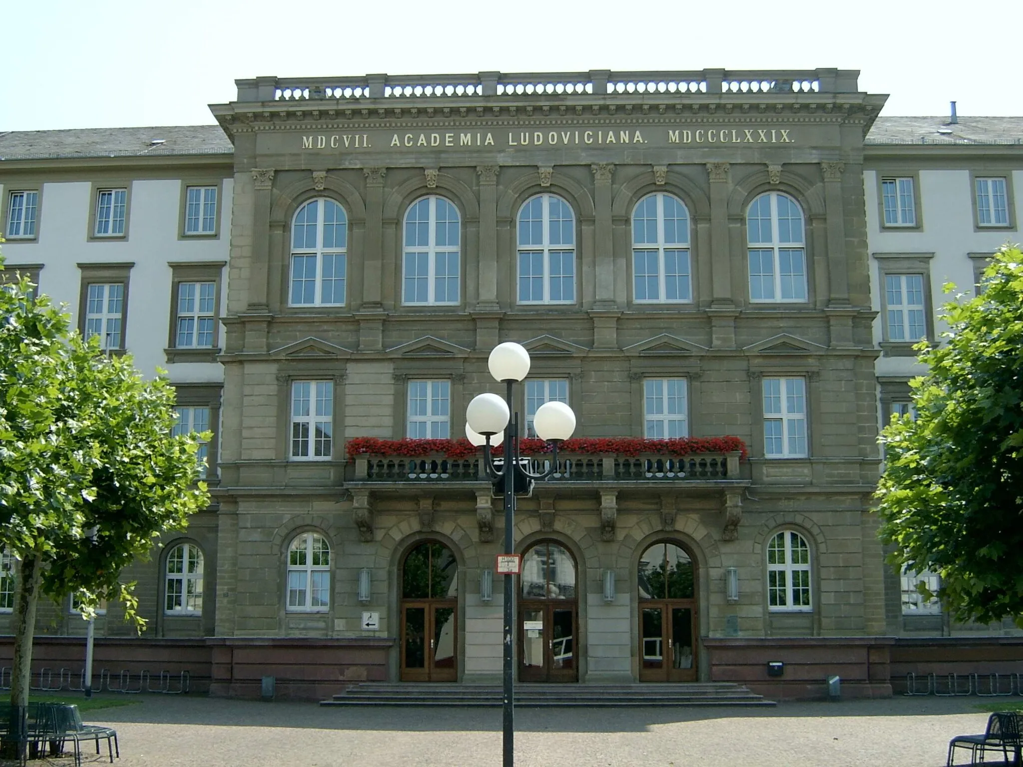 Photo showing: This is a picture of the Hessian Kulturdenkmal (cultural monument) with the ID