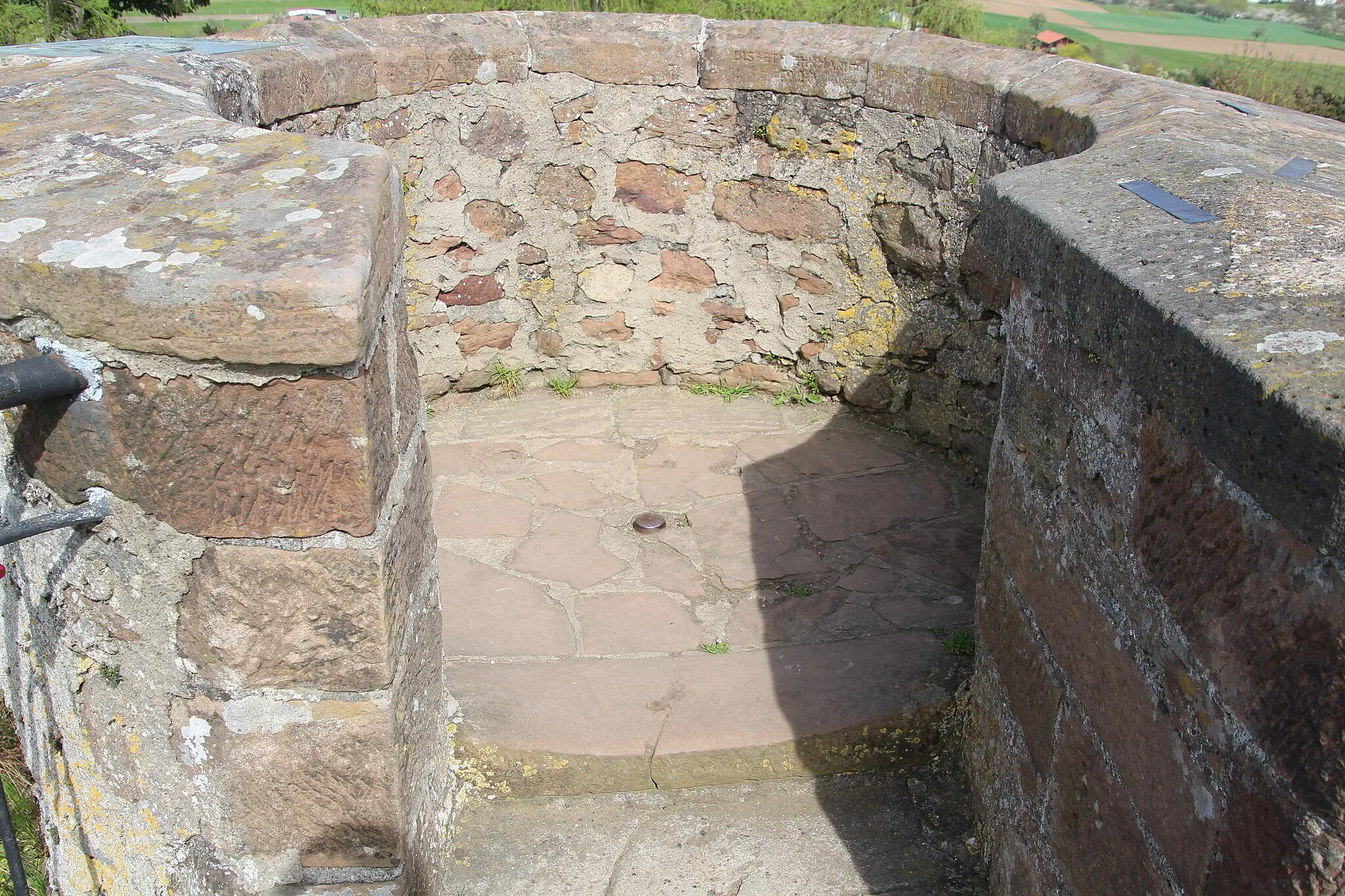 Photo showing: de:Burg Staufenberg (Hessen)