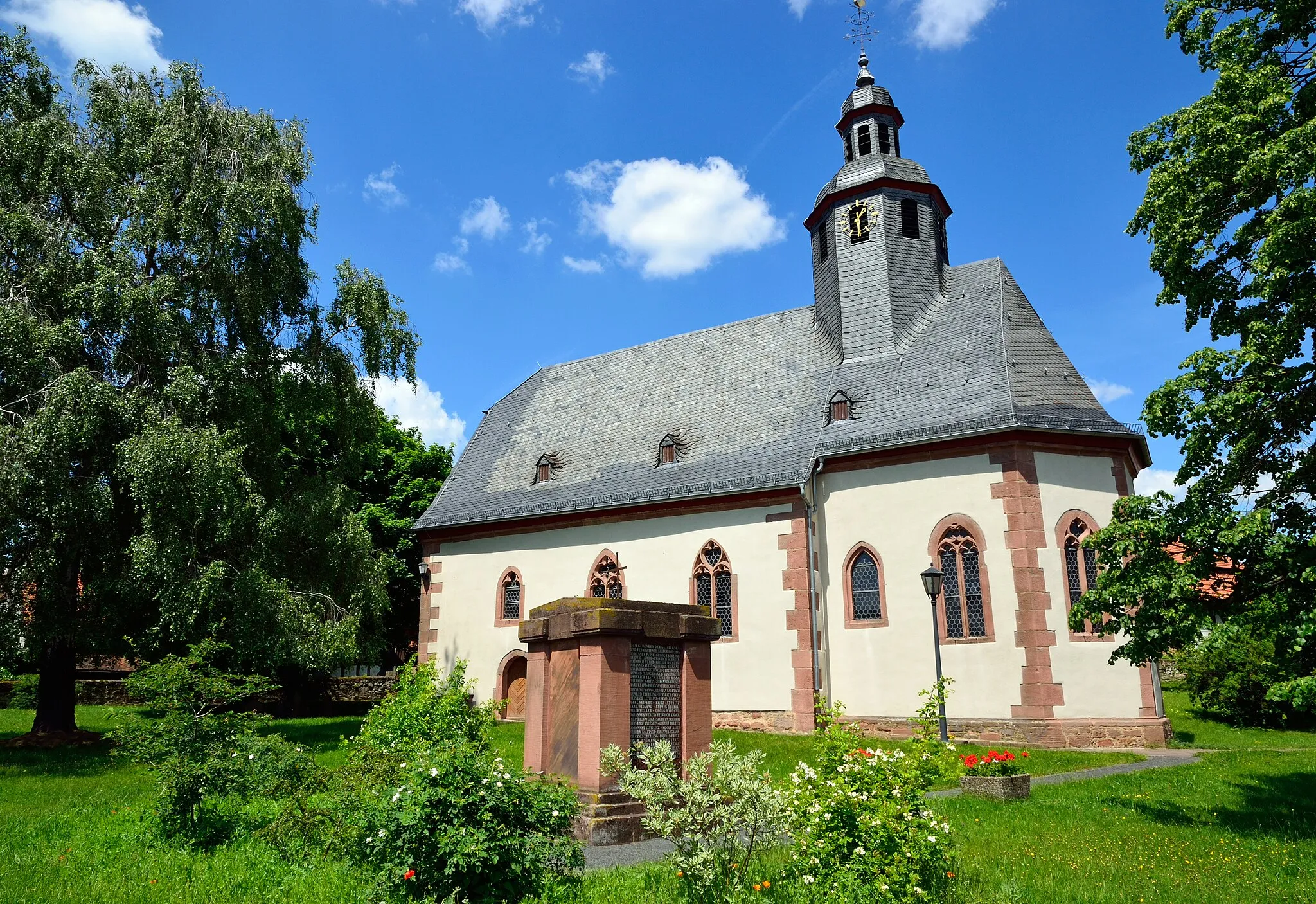 Photo showing: St.-Jakobi-Kirche in Langenstein (Kirchhain)