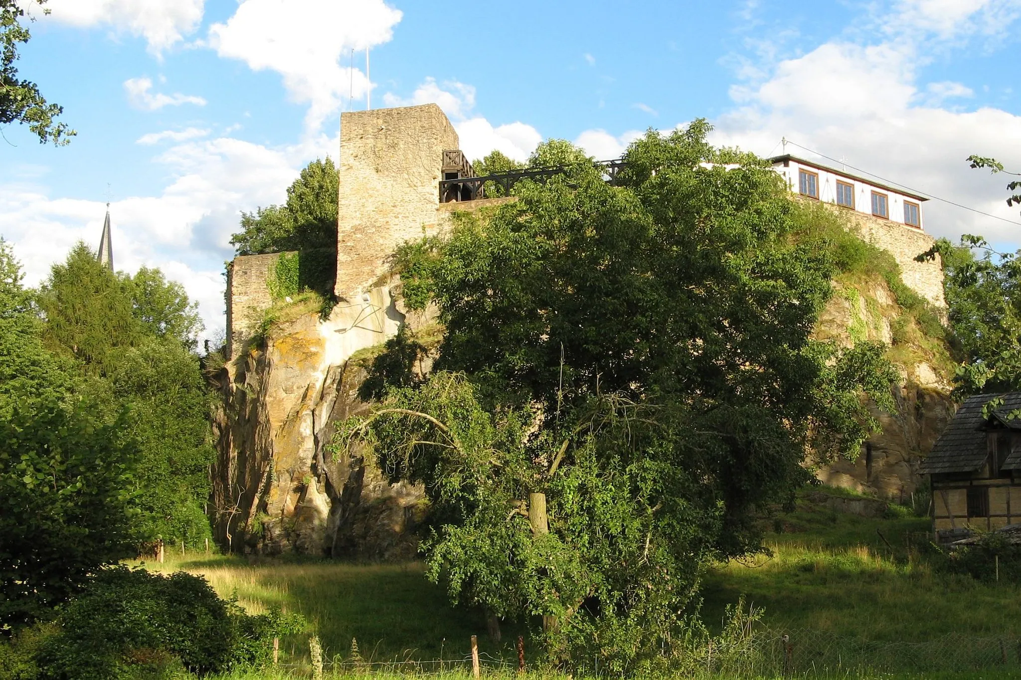 Photo showing: Burg Kirberg, Gemeinde Hünfelden (erbaut 1355)