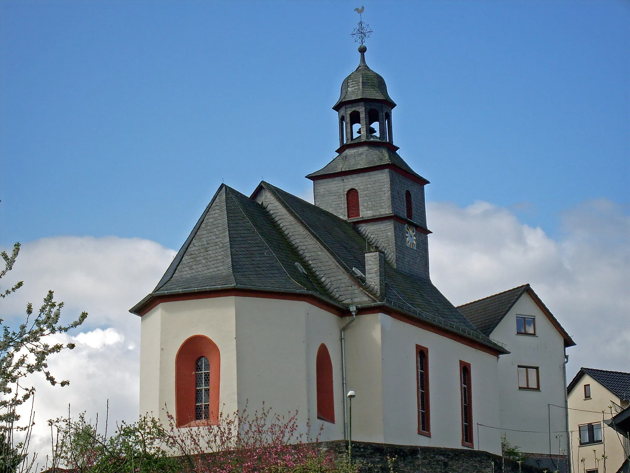 Photo showing: Evangelische Kirche in Weinbach