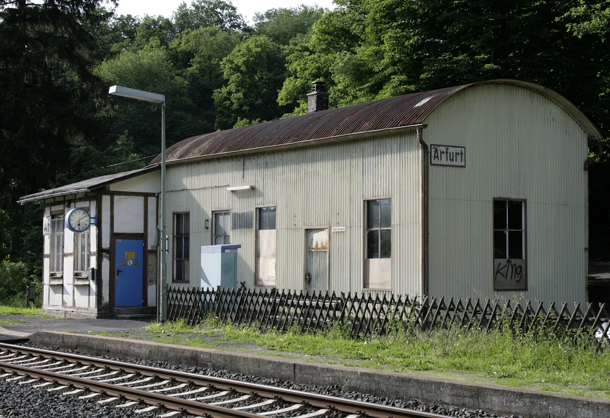 Photo showing: Ehemalige Bahnhof in Arfurt, Deutschland