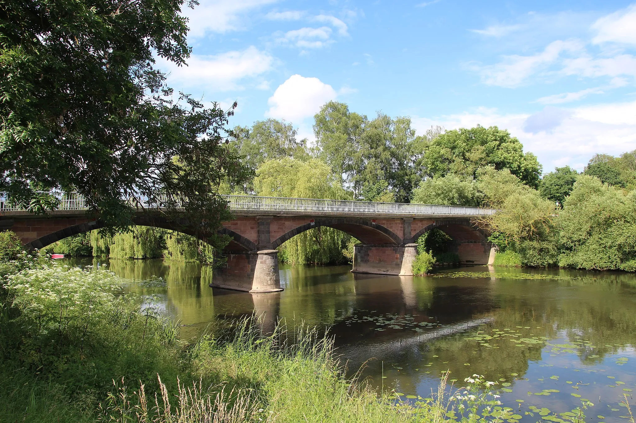 Photo showing: Lahnbrücke