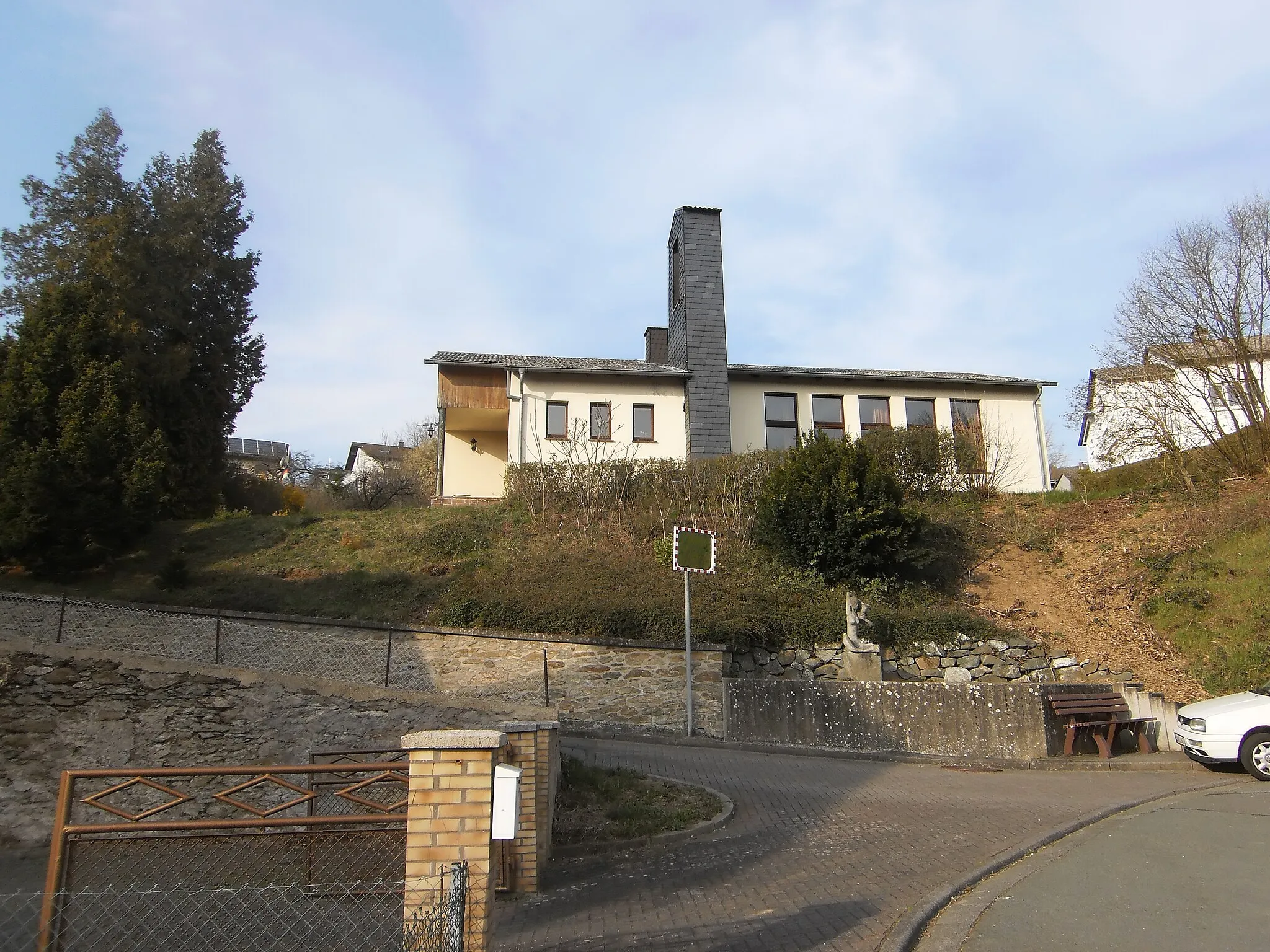 Photo showing: Evangelische Kirche Stockhausen, Leun, Lahn-Dill-Kreis, Hessen, Deutschland