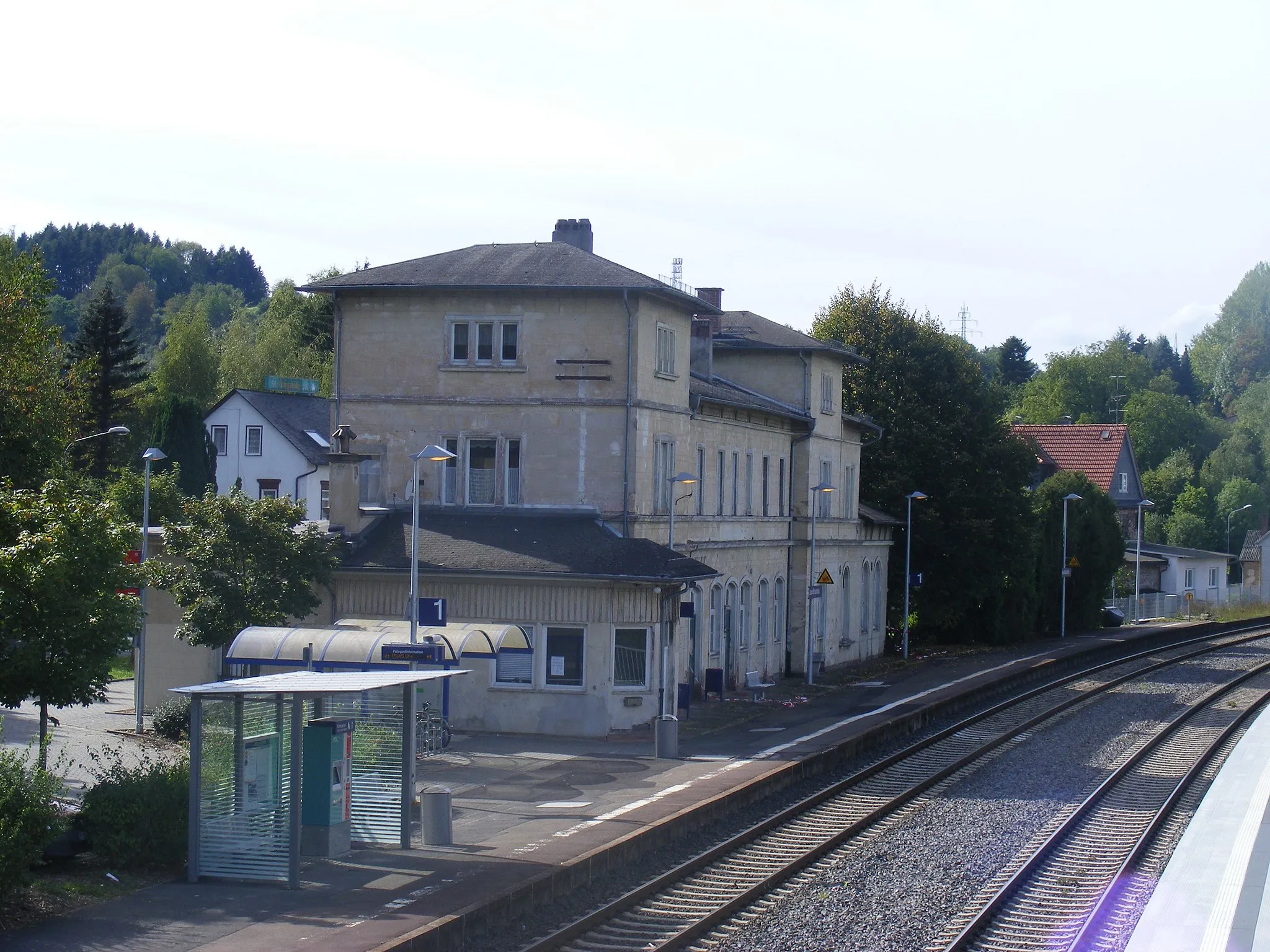 Photo showing: Bahnhof in Lahnbahnhof