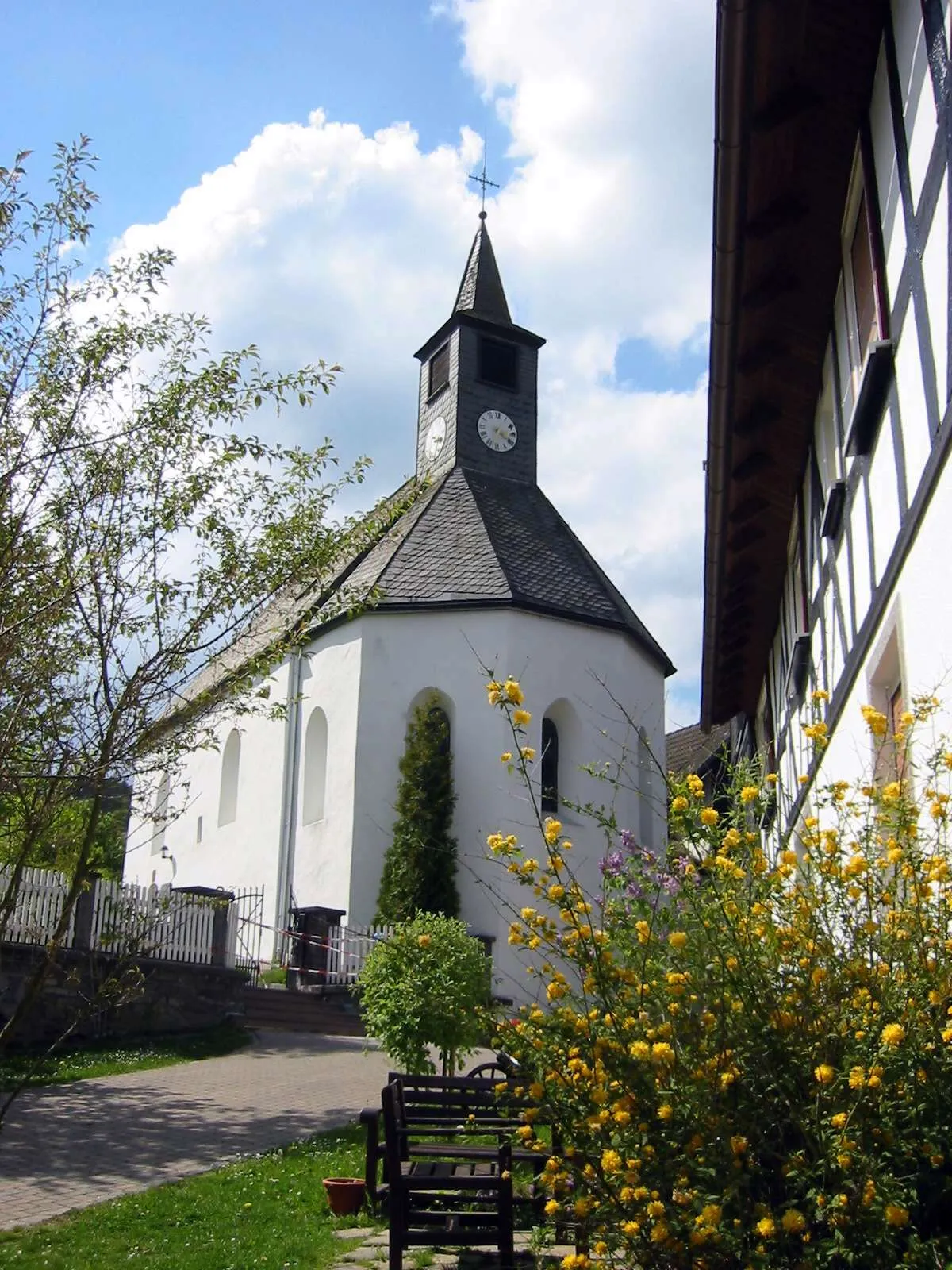 Photo showing: Diedenshausen Church