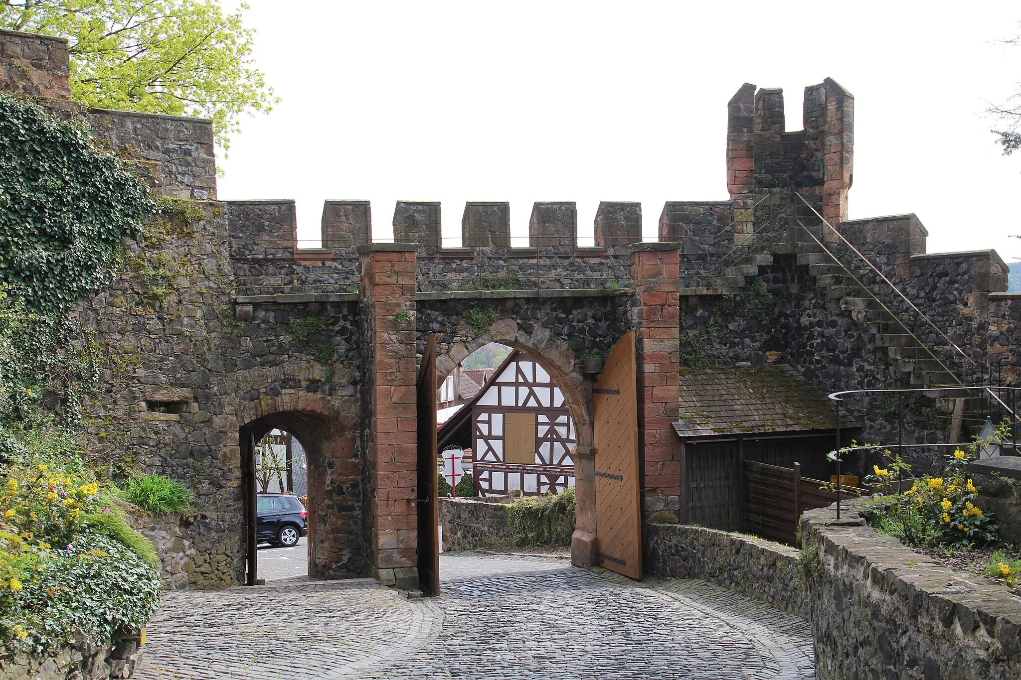 Photo showing: de:Burg Staufenberg (Hessen)