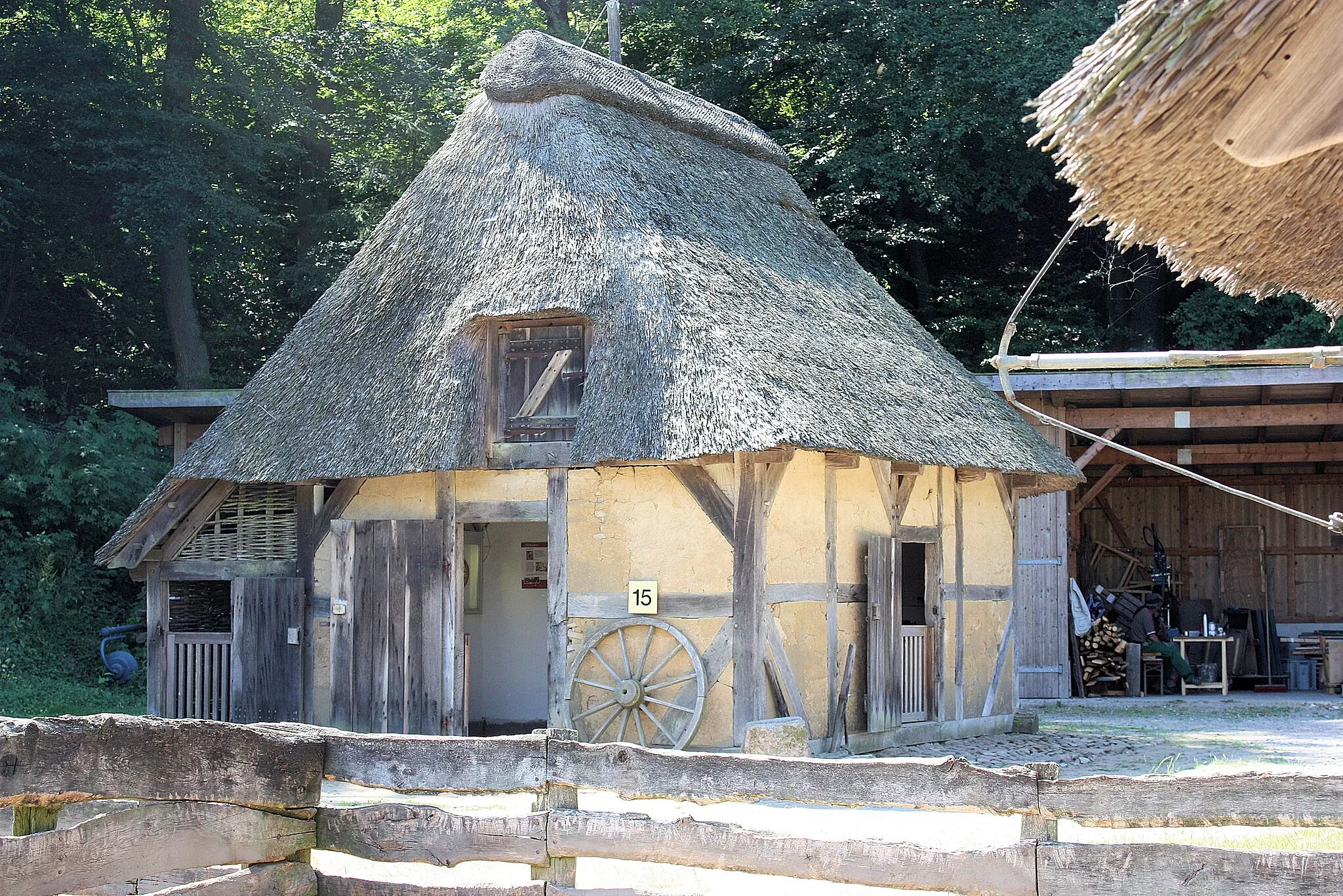 Photo showing: Open air museum Am Kiekeberg, barn from Asendorf