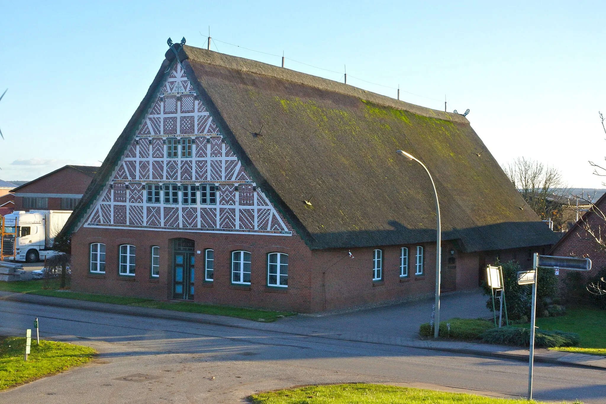 Photo showing: Hamburg (Francop), Germany: Farm (listed landmark) from the 17th century