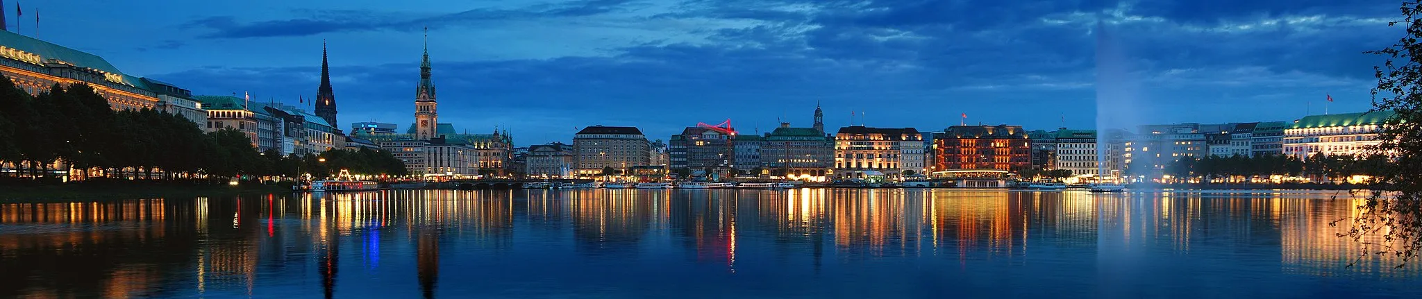 Photo showing: Panoramic view of the Alster