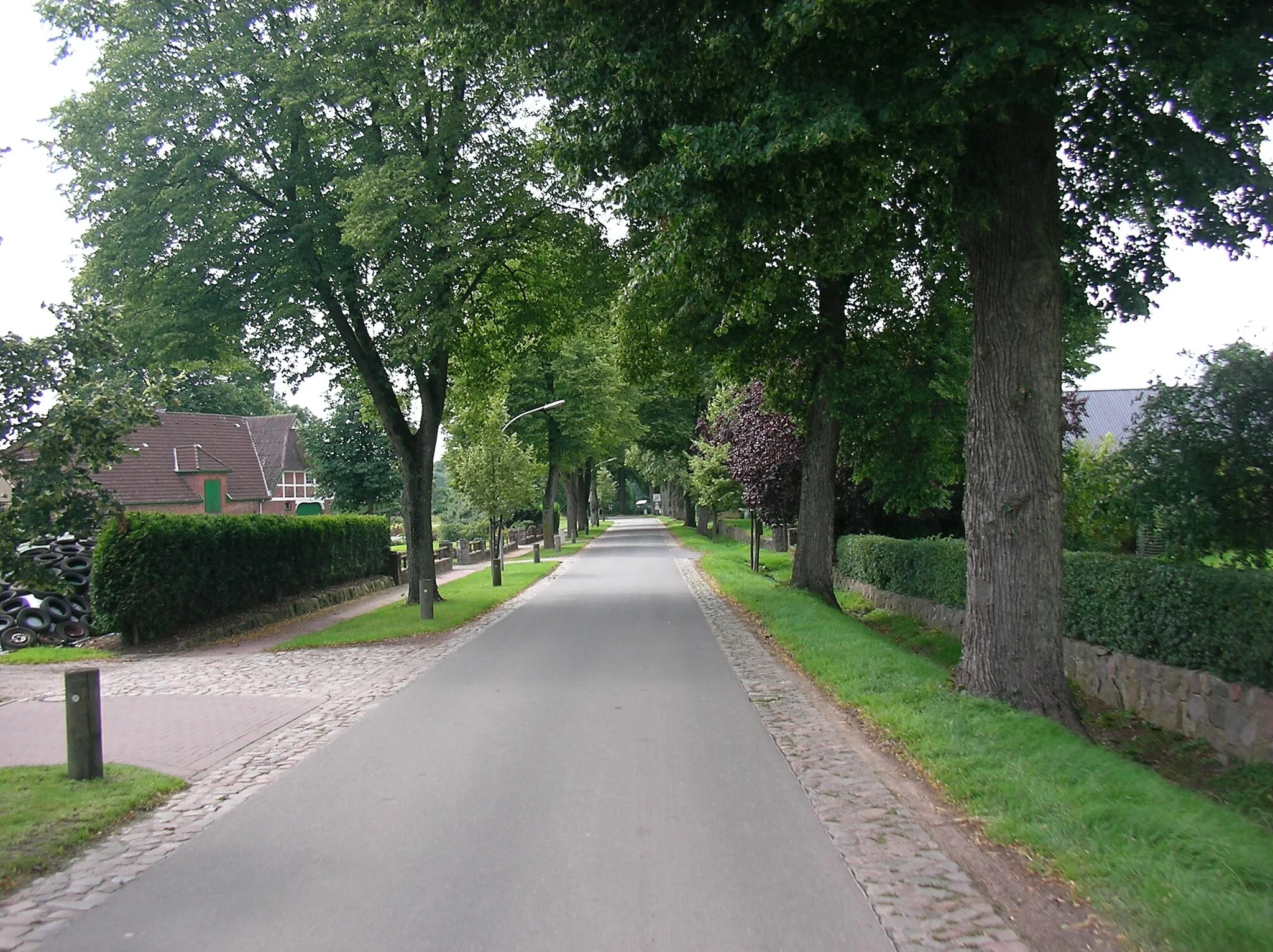 Photo showing: Fahrendorf1