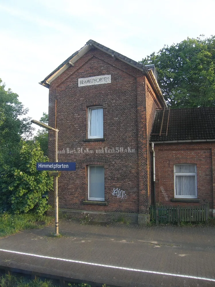 Photo showing: Der Bahnhof in Himmelpforten
