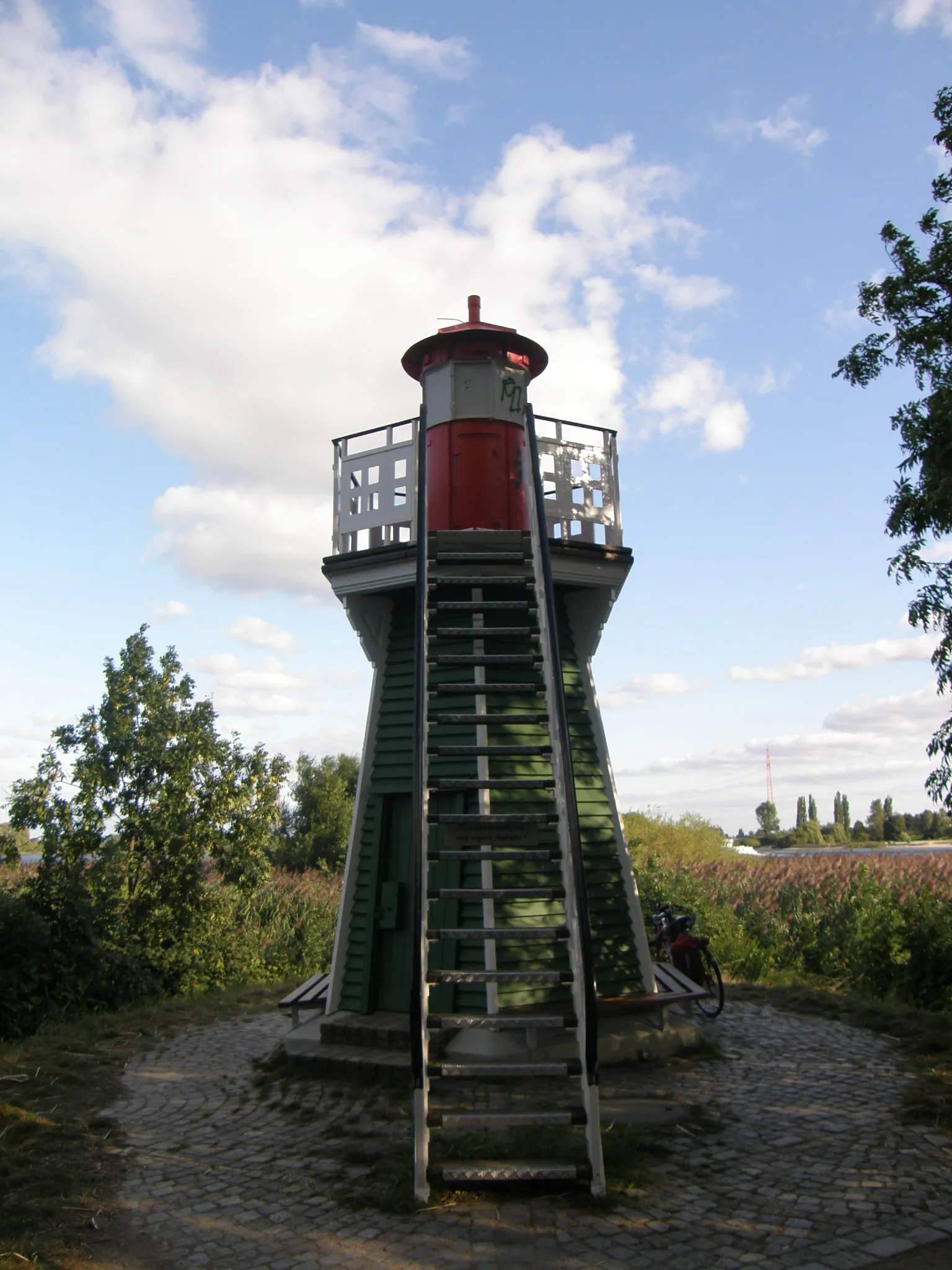 Photo showing: Leuchtturm Bunthäuser Spitze Wilhelmsburg Hamburg Elbe