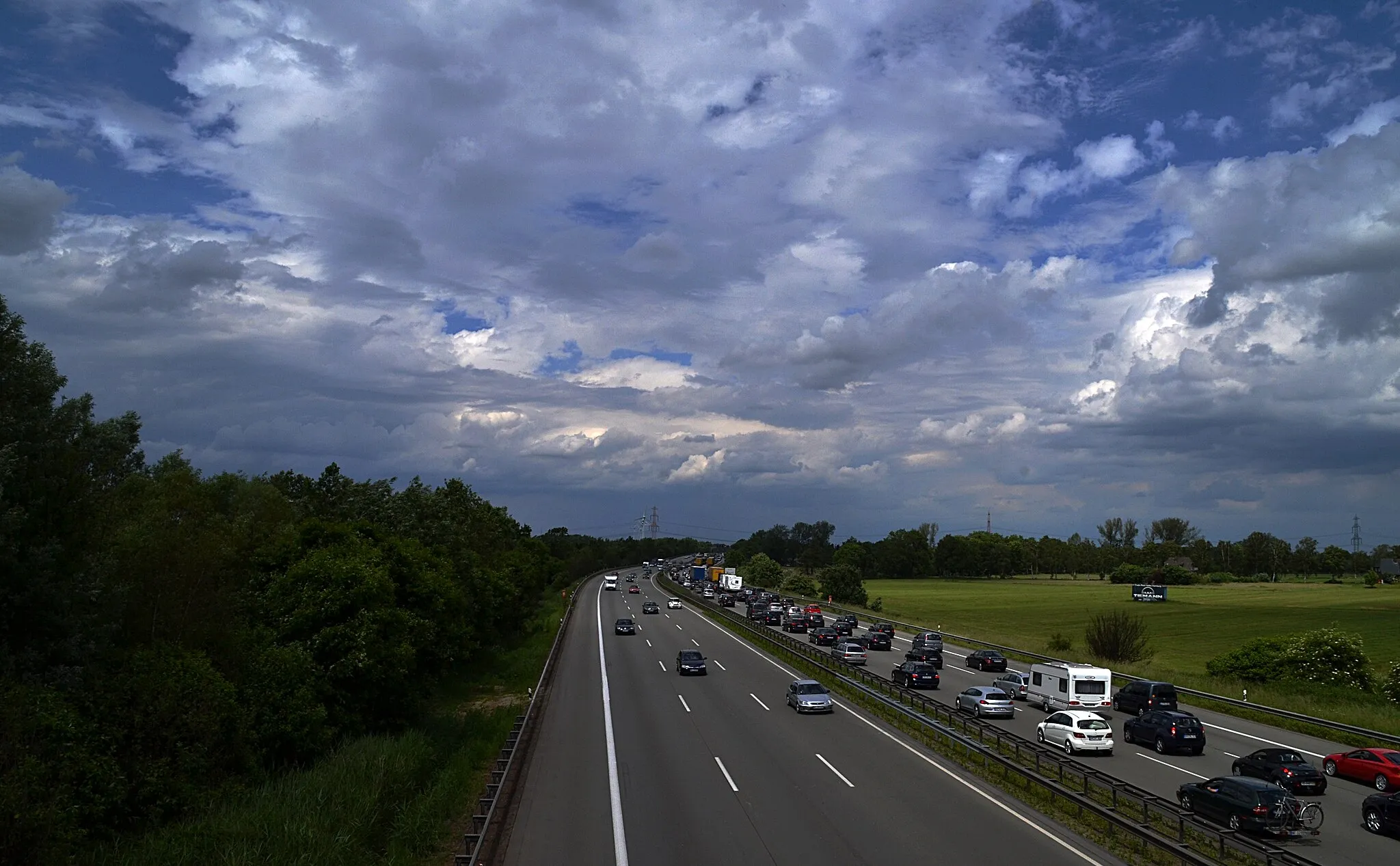 Photo showing: Autobahn verstopft, A1 in Seevetal