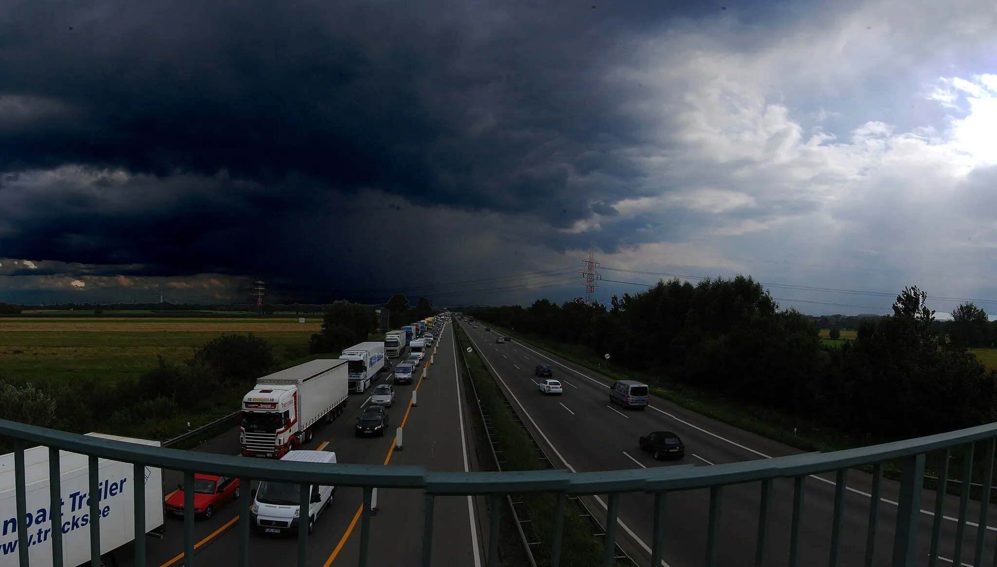 Photo showing: Autobahn durchs Moor