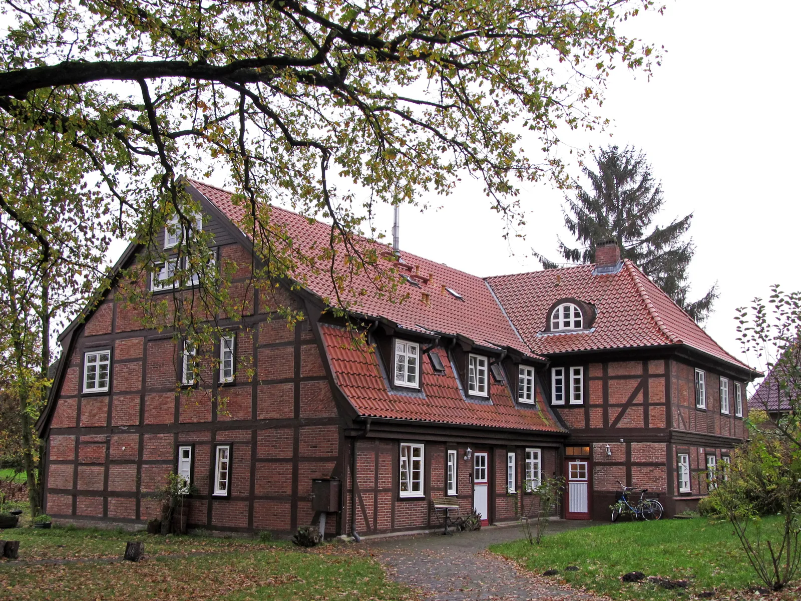 Photo showing: Müllerhaus, Hamburg-Wilhelmsburg, Schönefelder Straße 100