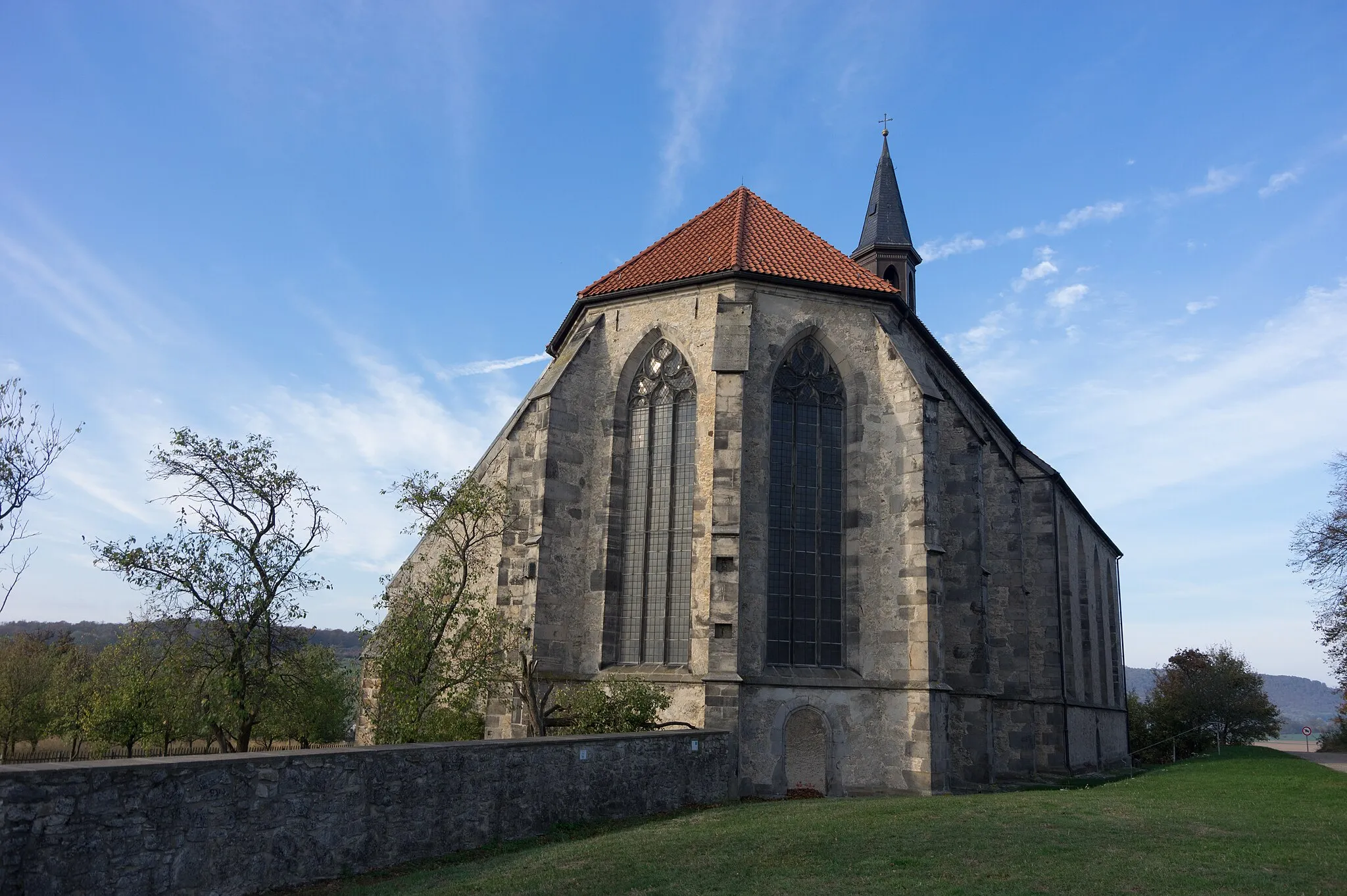 Photo showing: Elze, Ortsteil Wittenburg in Niedersachsen. Die Kirche befindet sich auf einer Anhöhe nördlich des Ortes. Die Kirche steht unter Denkmalschutz.