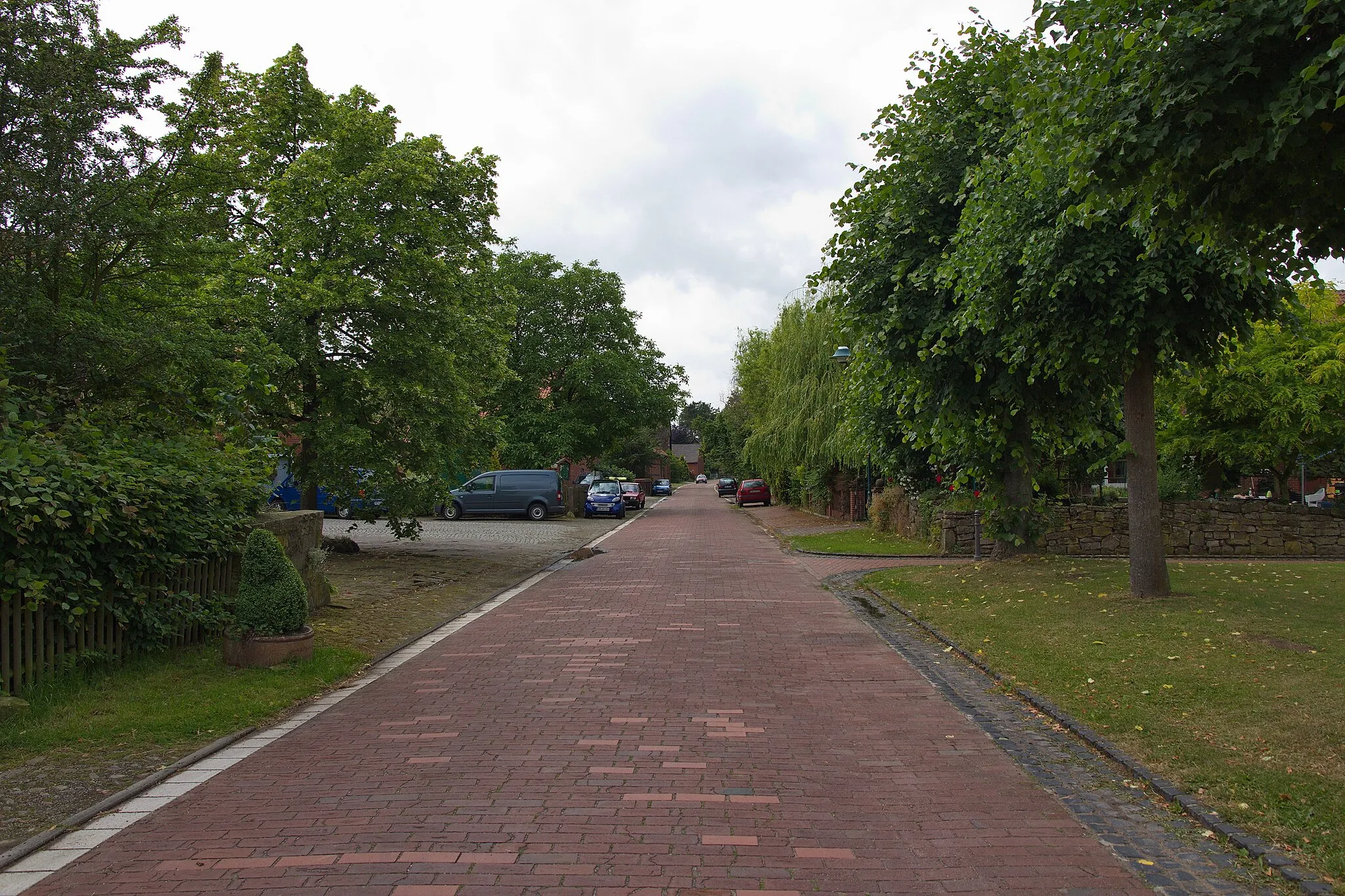 Photo showing: Straßenblick in Winzlar (Rehburg-Loccum), Niedersachsen, Deutschland