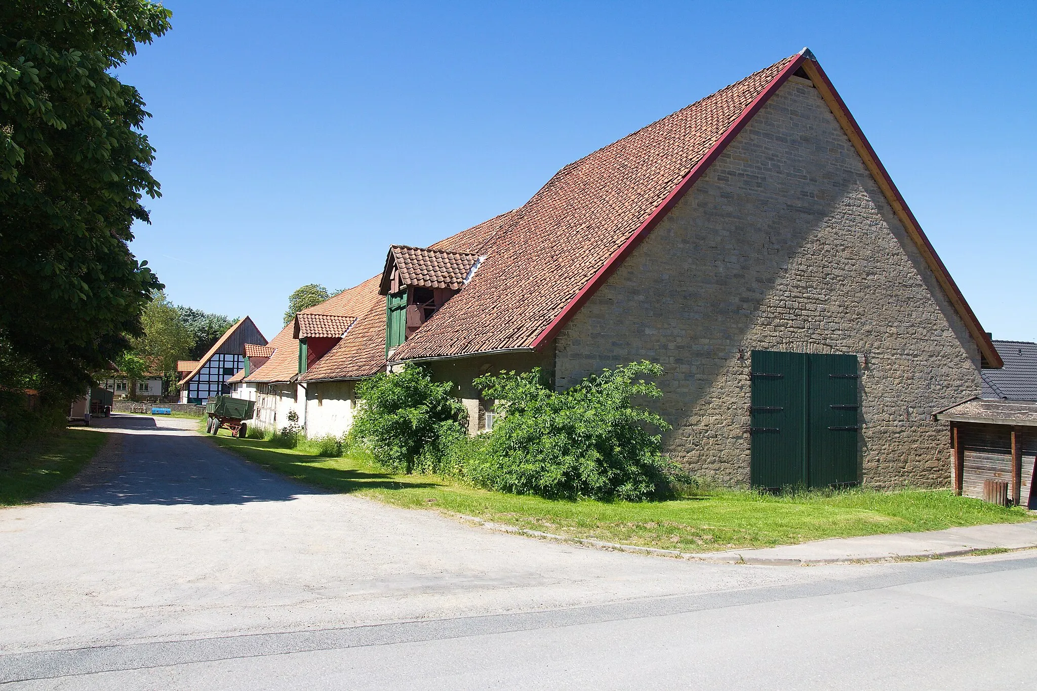 Photo showing: Ortsblick vor Luttringhausen (Bad Münder), Niedersachsen, Deutschland.