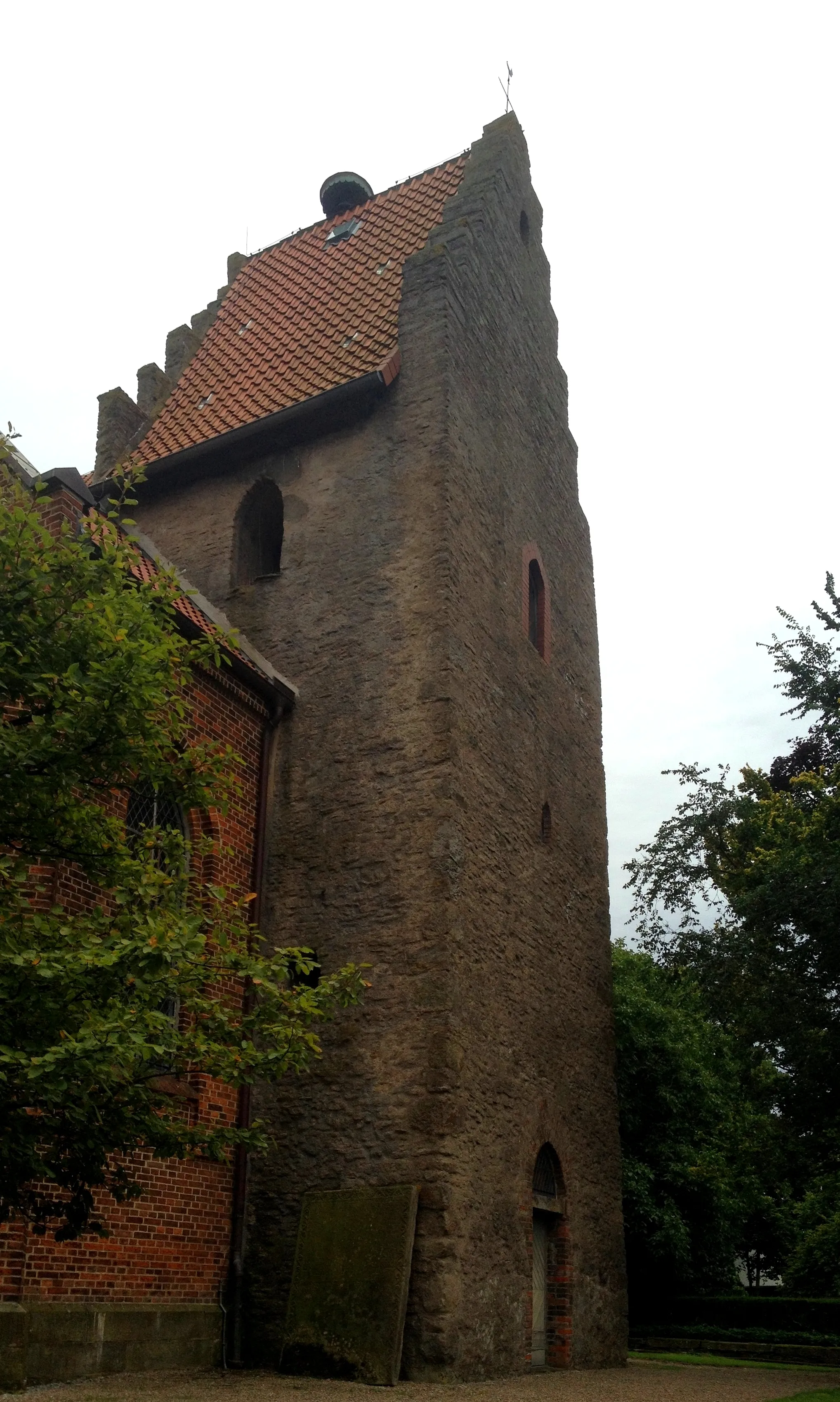 Photo showing: Nettelrede, St. Dionysius, Turm