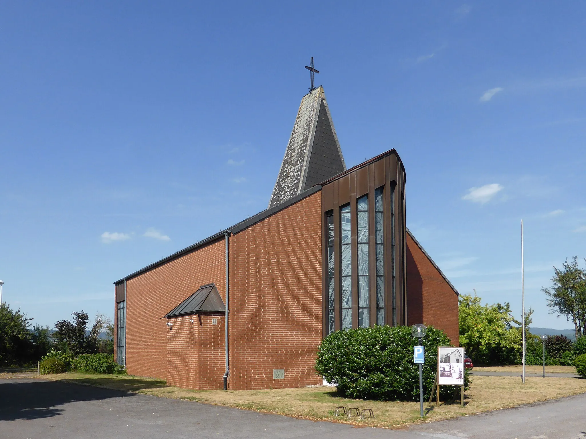 Photo showing: Katholische St.-Maria-Kirche in Hemeringen.