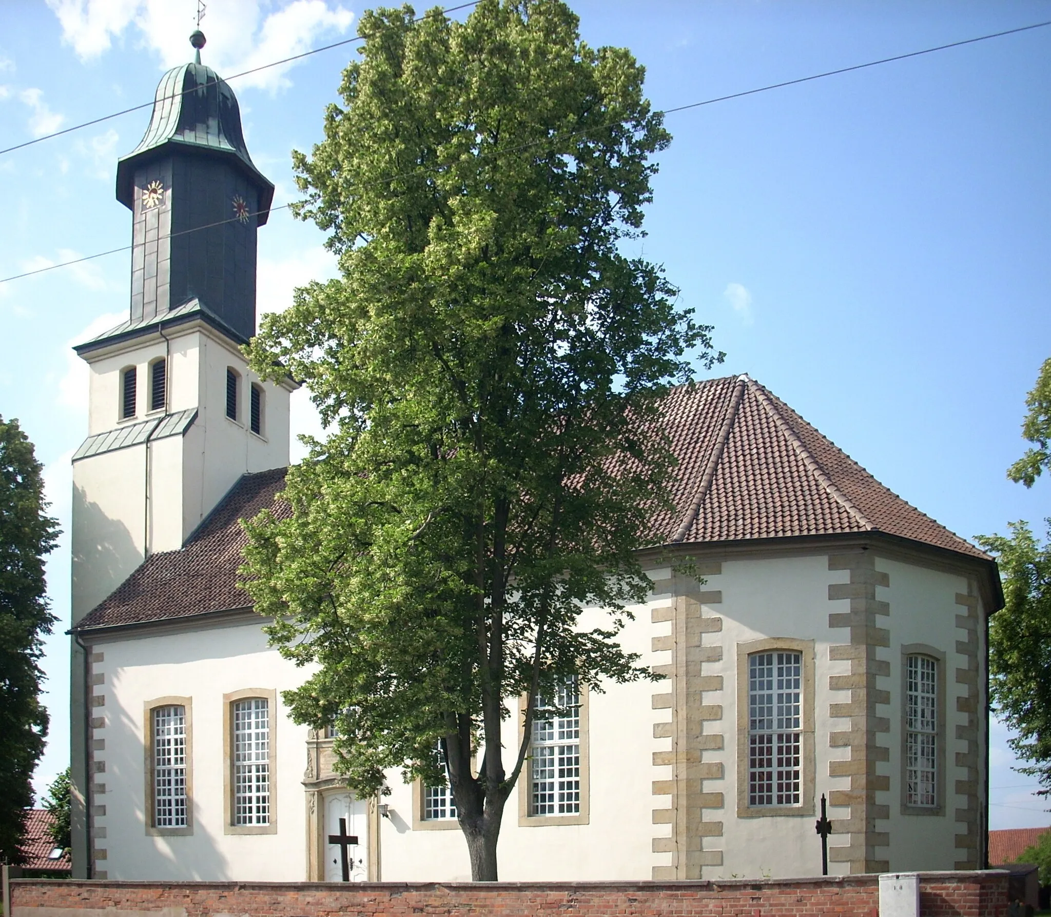 Photo showing: Ev. Kirche Mehrum, Hohenhameln, Germany