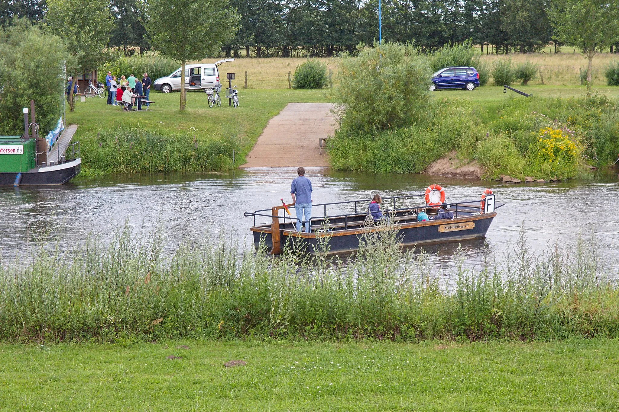 Photo showing: Allerfähre in Westen (Dörverden), Niedersachsen, Deutschland.