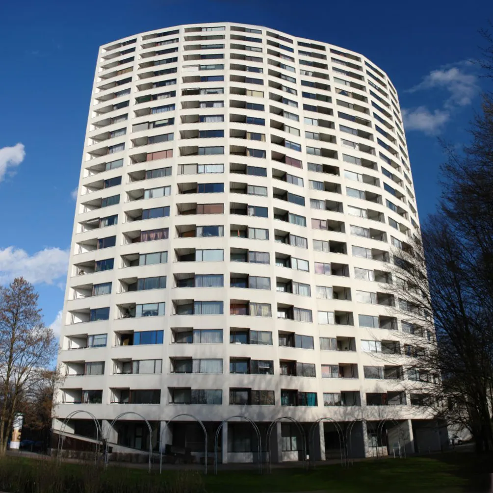 Photo showing: Aalto-Hochhaus in Bremen Vahr, Westseite. Erbaut 1959-61
