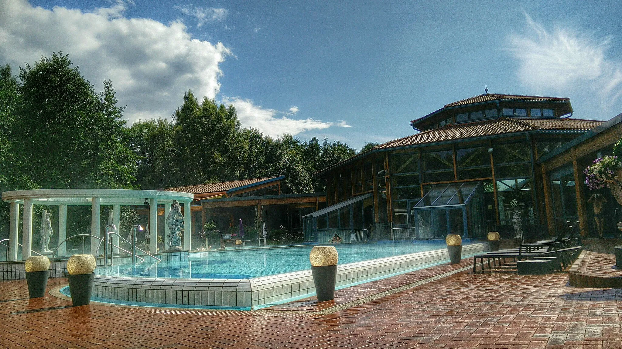 Photo showing: Ith Sole Therme