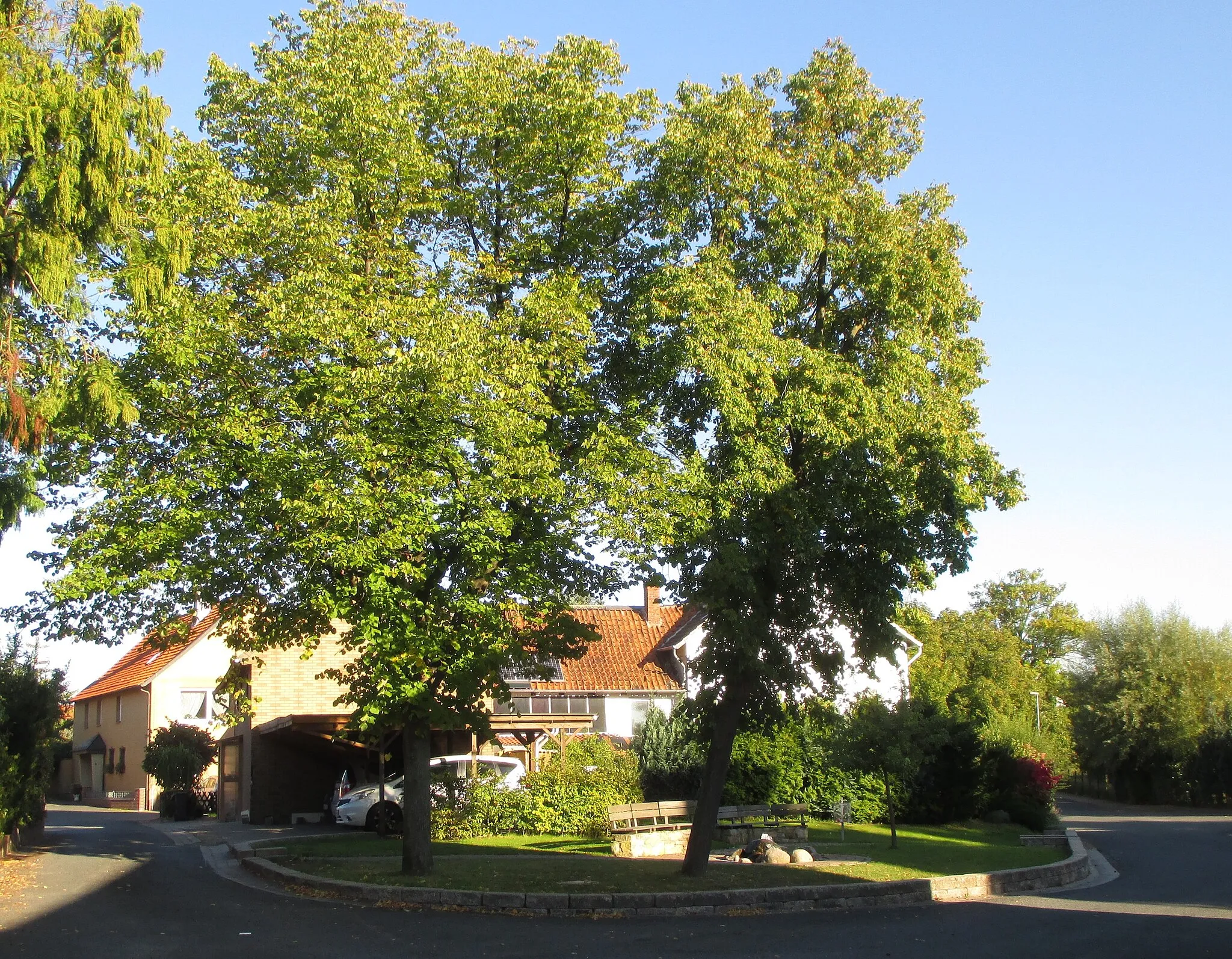 Photo showing: Dorfplatz in Groß Himstedt, Gemeinde Söhlde