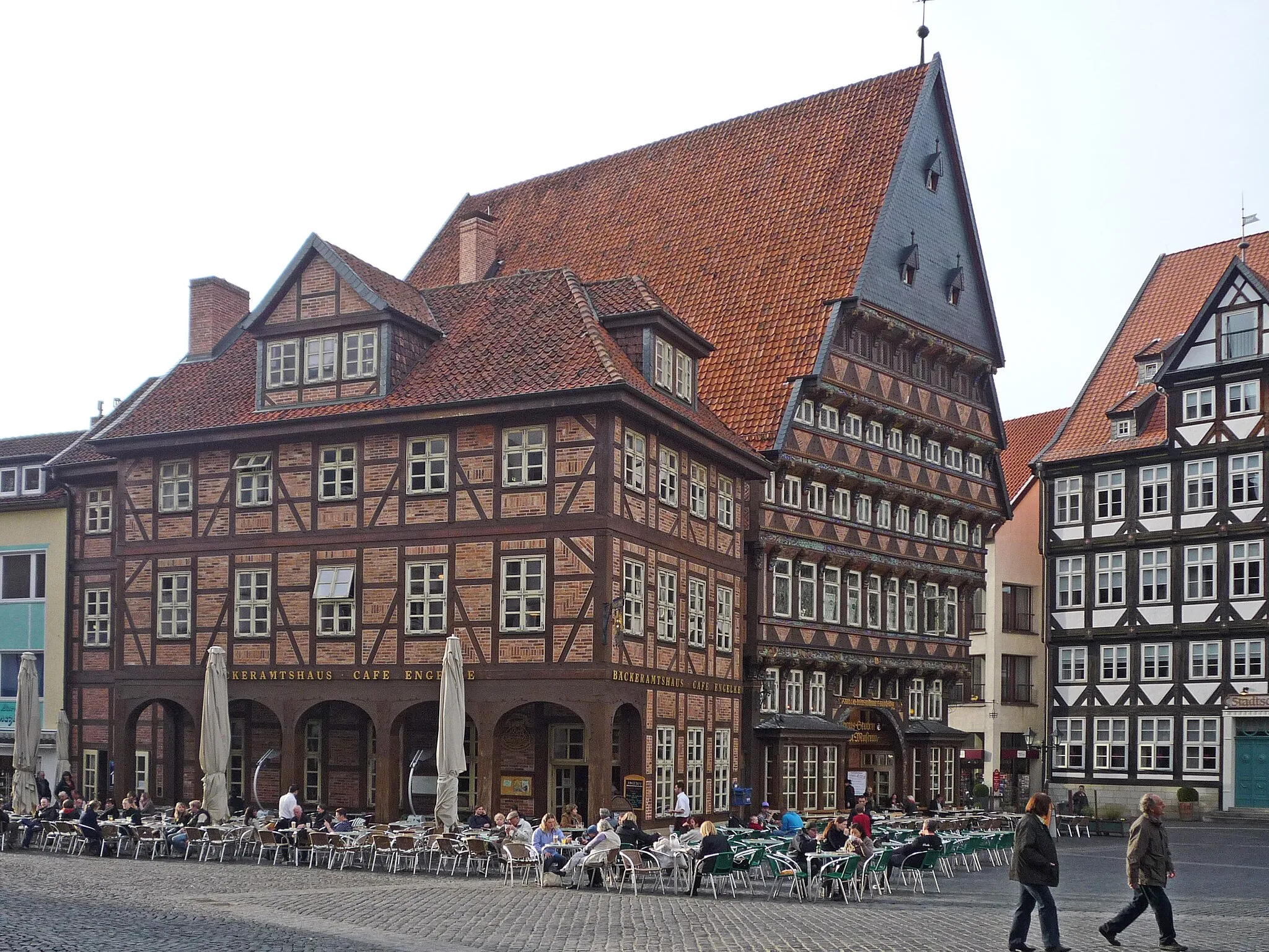 Photo showing: Bakers' Guild Hall at the historic market place in Hildesheim. Germany