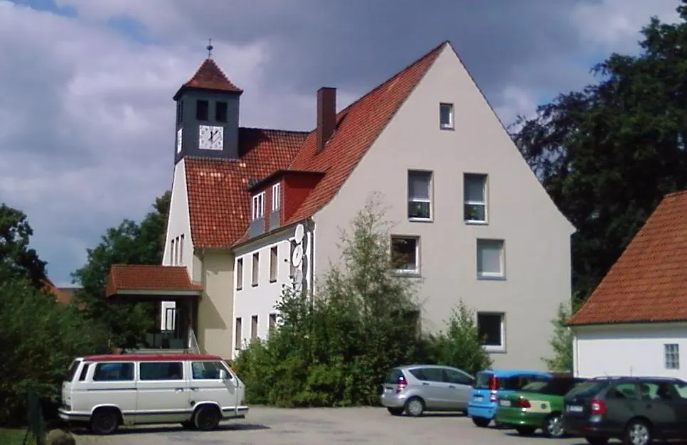 Photo showing: Die "Alte Schule" in Rehren