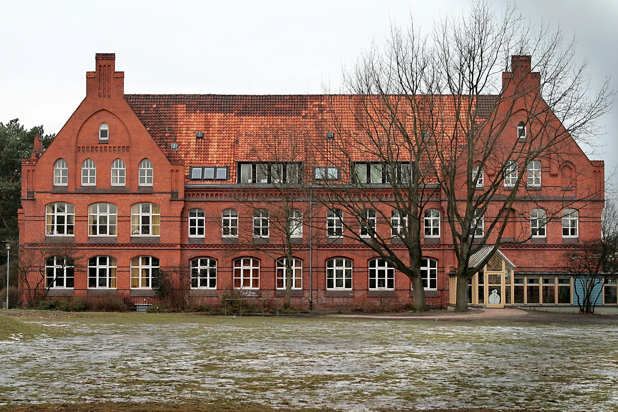 Photo showing: Herman-Löns-Schule in Langenhagen