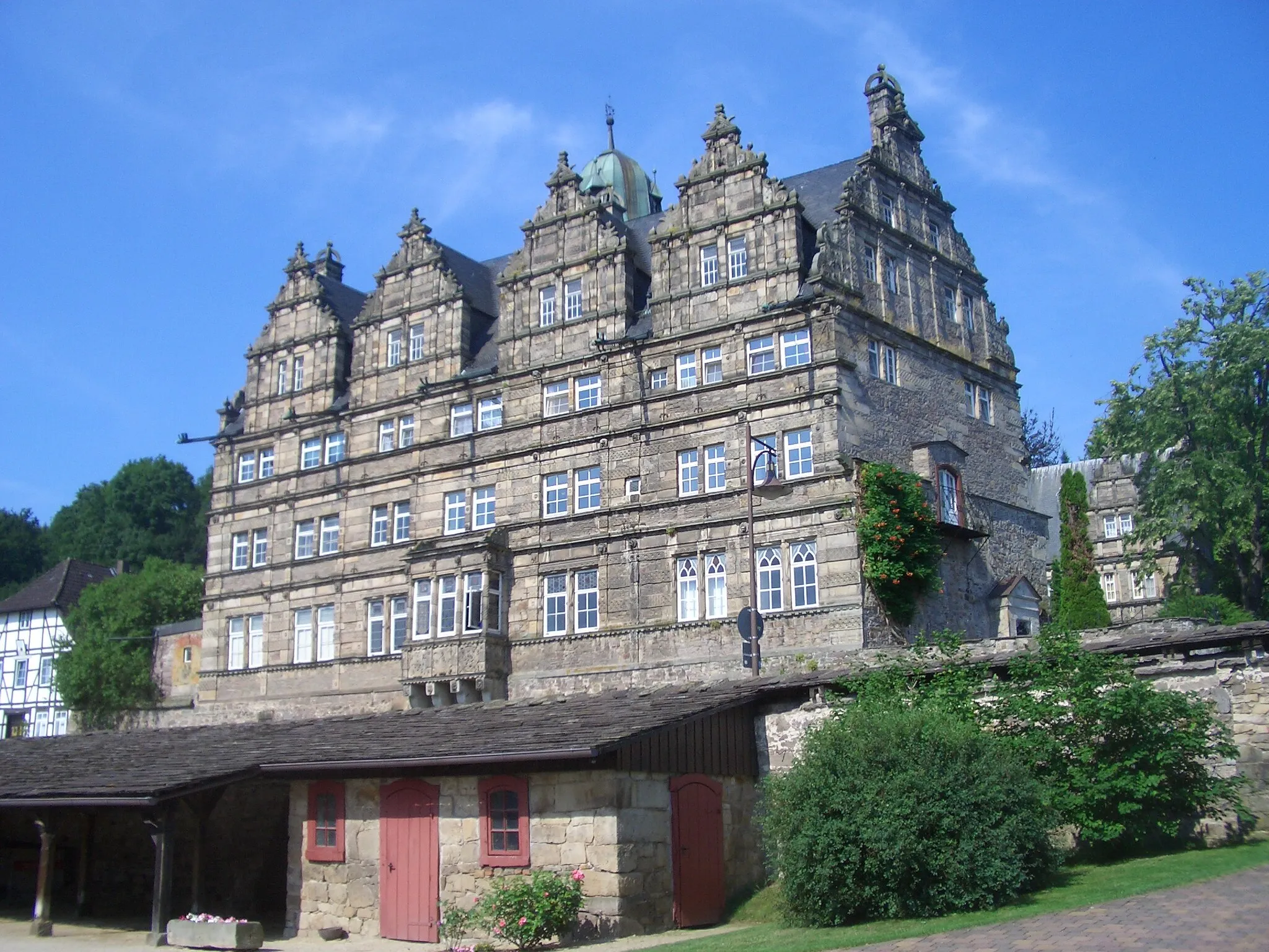 Photo showing: Schloss Hamelschenburg near Hameln, Germany