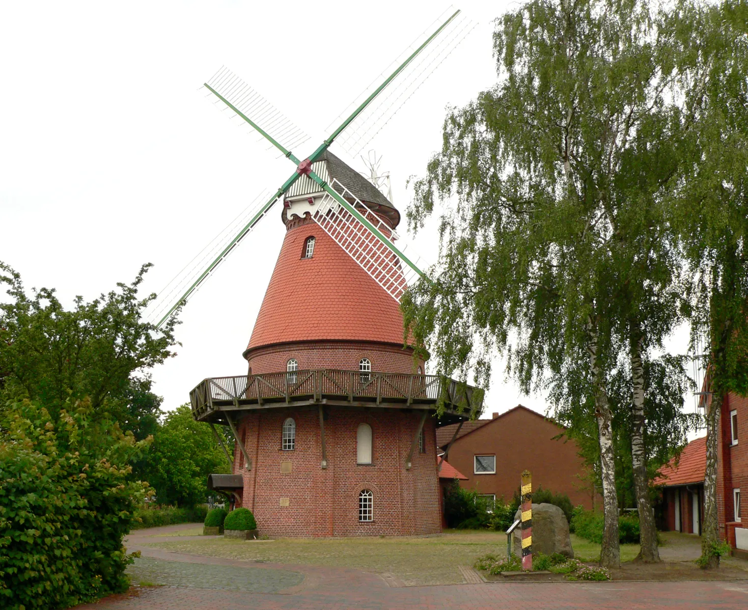Photo showing: Galerie Holländer Windmühle Landesbergen, Hochzeitsmühle